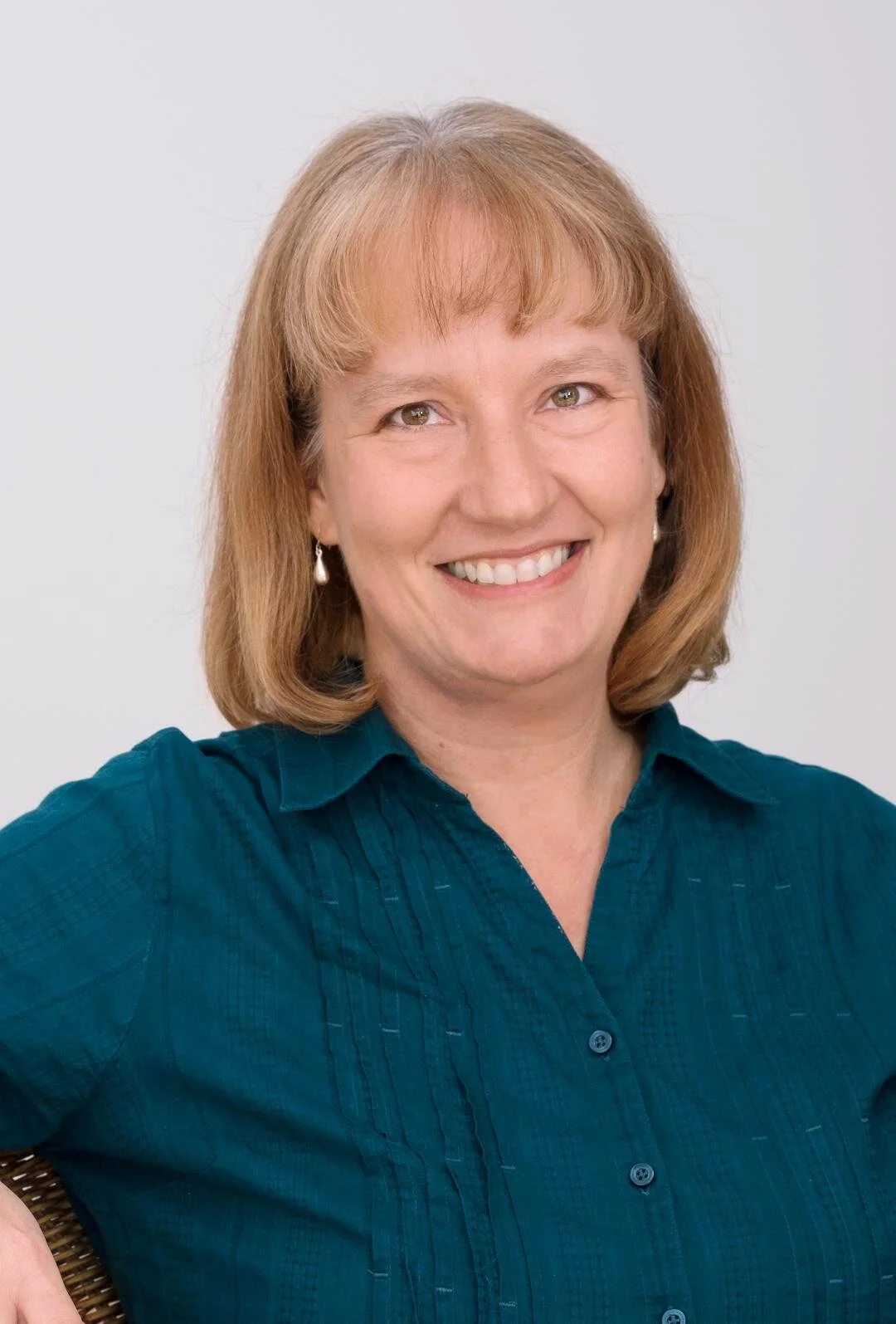 E.M. Lewis Winner of Steinberg/American Theatre Critics Playwriting Award