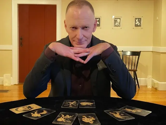 Yale Psychologist Recreates A New Tarot Card World