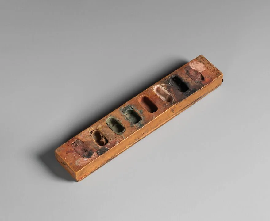 EgyptianWoodenpaintPalette.jpg