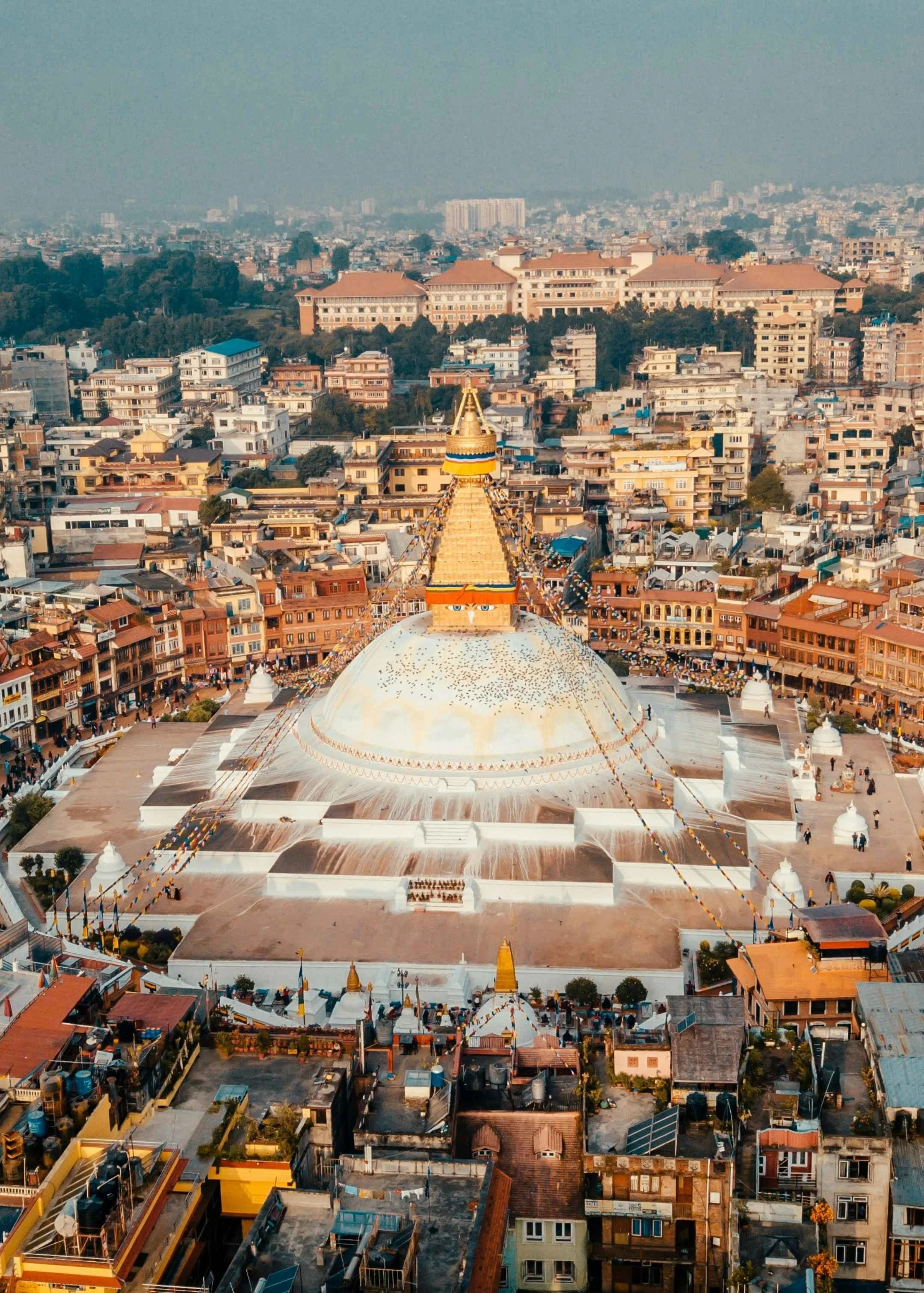 stupa de bodhnath à kathmandu, partier des sherpas, et point de départ du trek vers le camp de base de l'everest