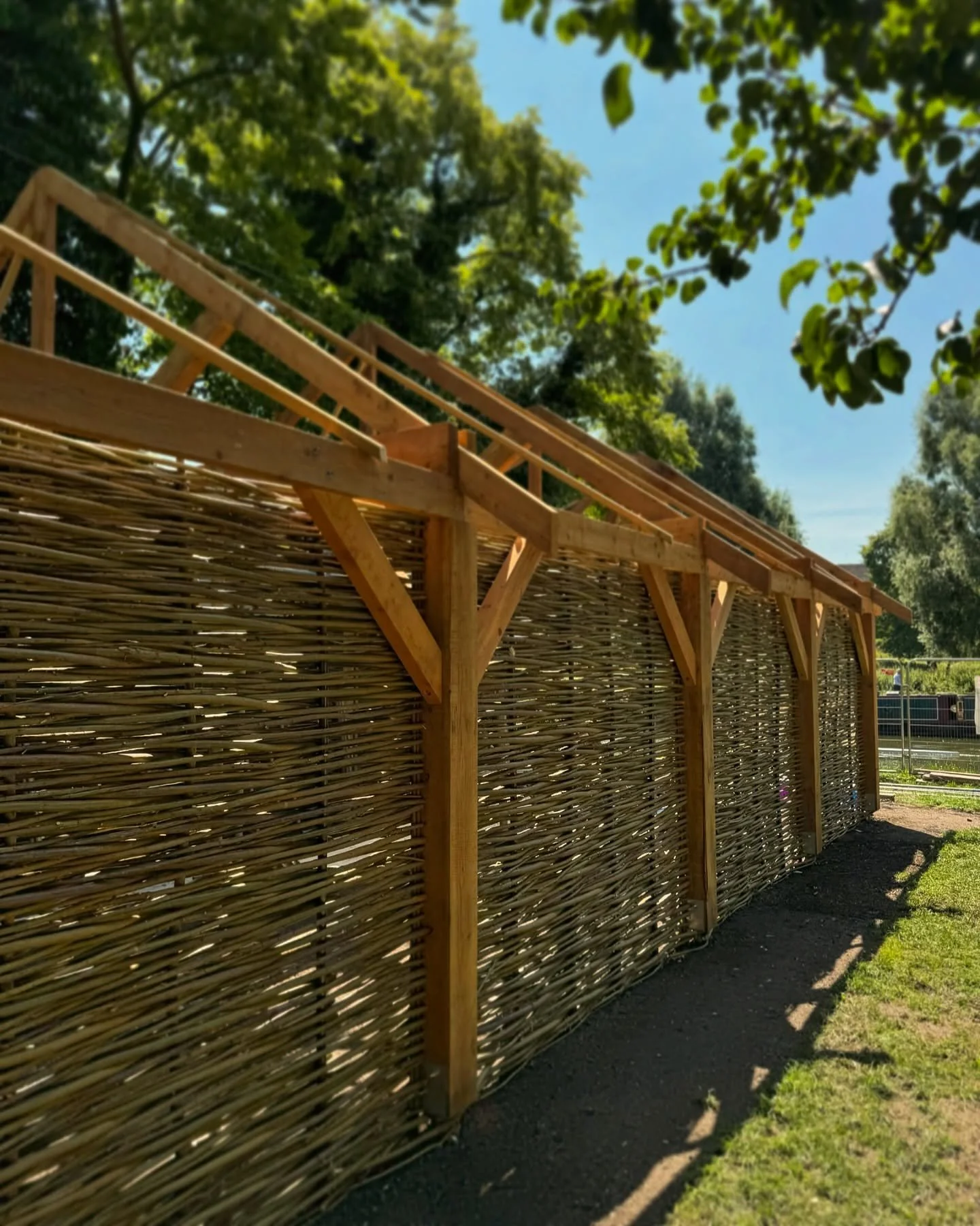 That&rsquo;s a wrap on our part of this incredible project with @artisanstructures , building a locally sourced sustainable boathouse in Larch and Willow for @newnhamcollegeboatclub @cambridgeuniversity. All of timber has been coppiced, felled and mi