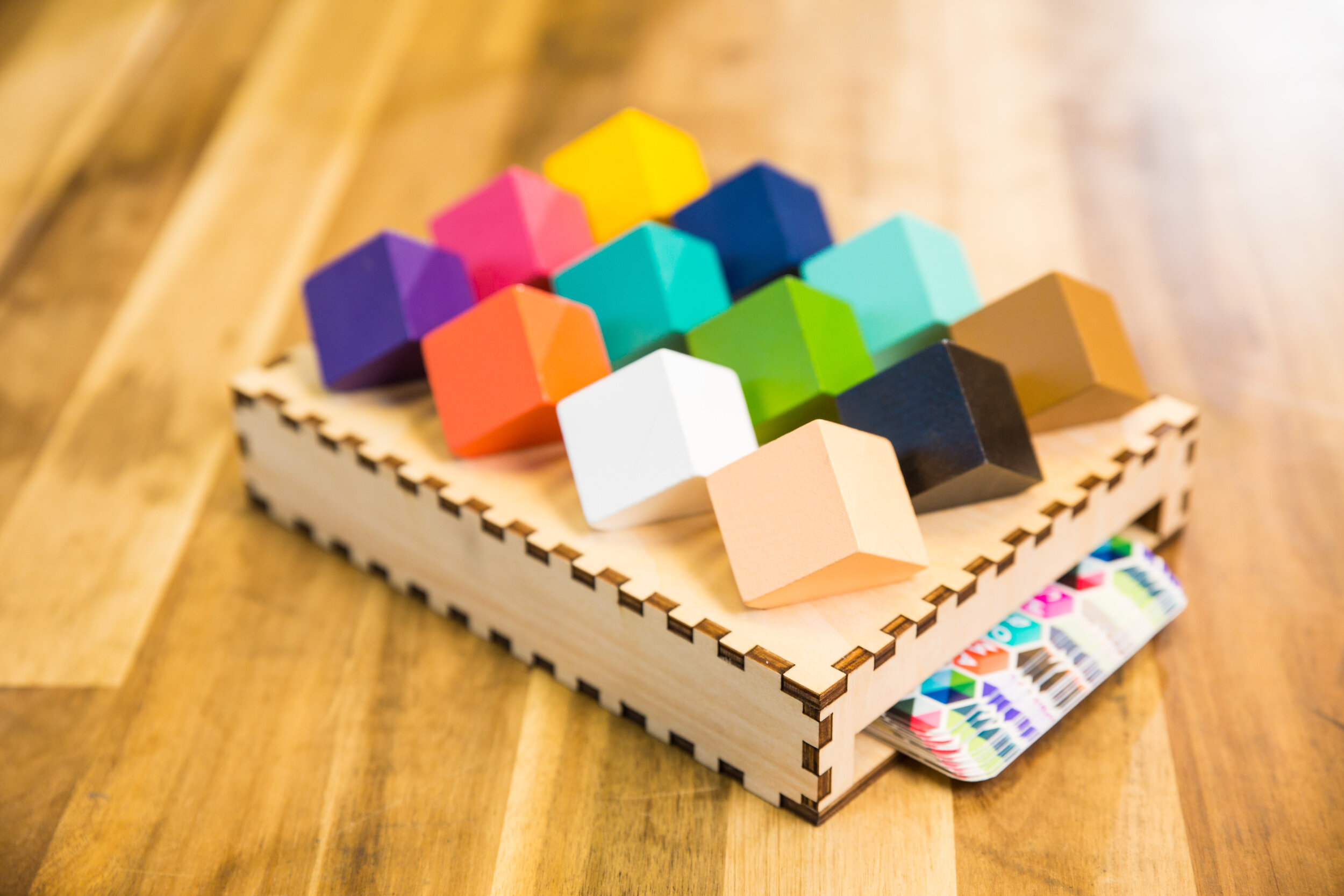 ChromaCube.SG004.LS.07.jpg