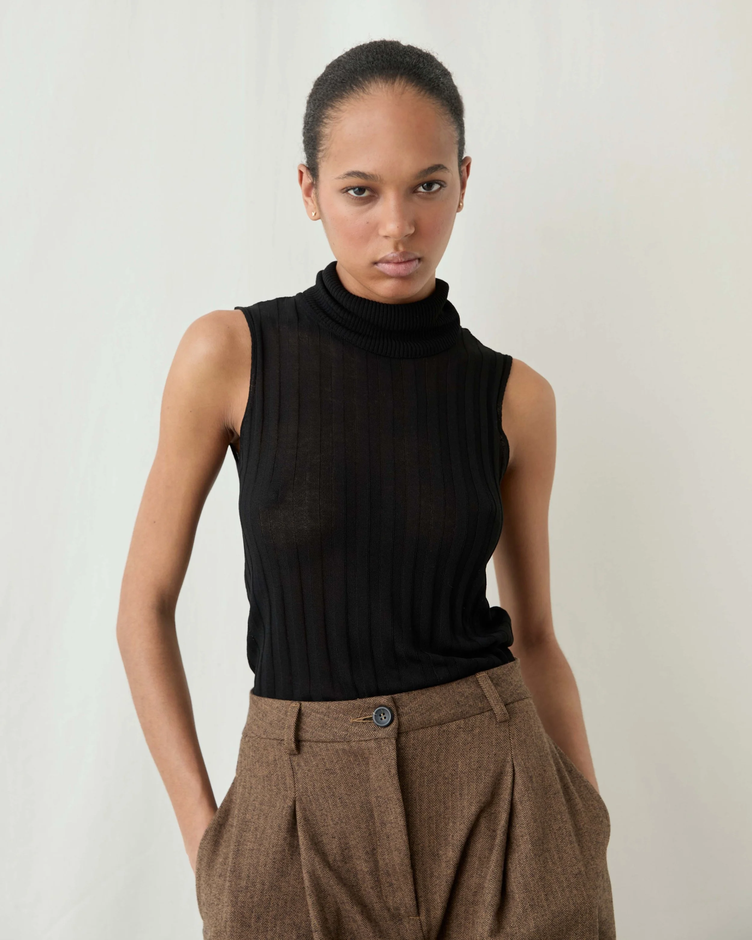 Neat Top_Black5.jpg