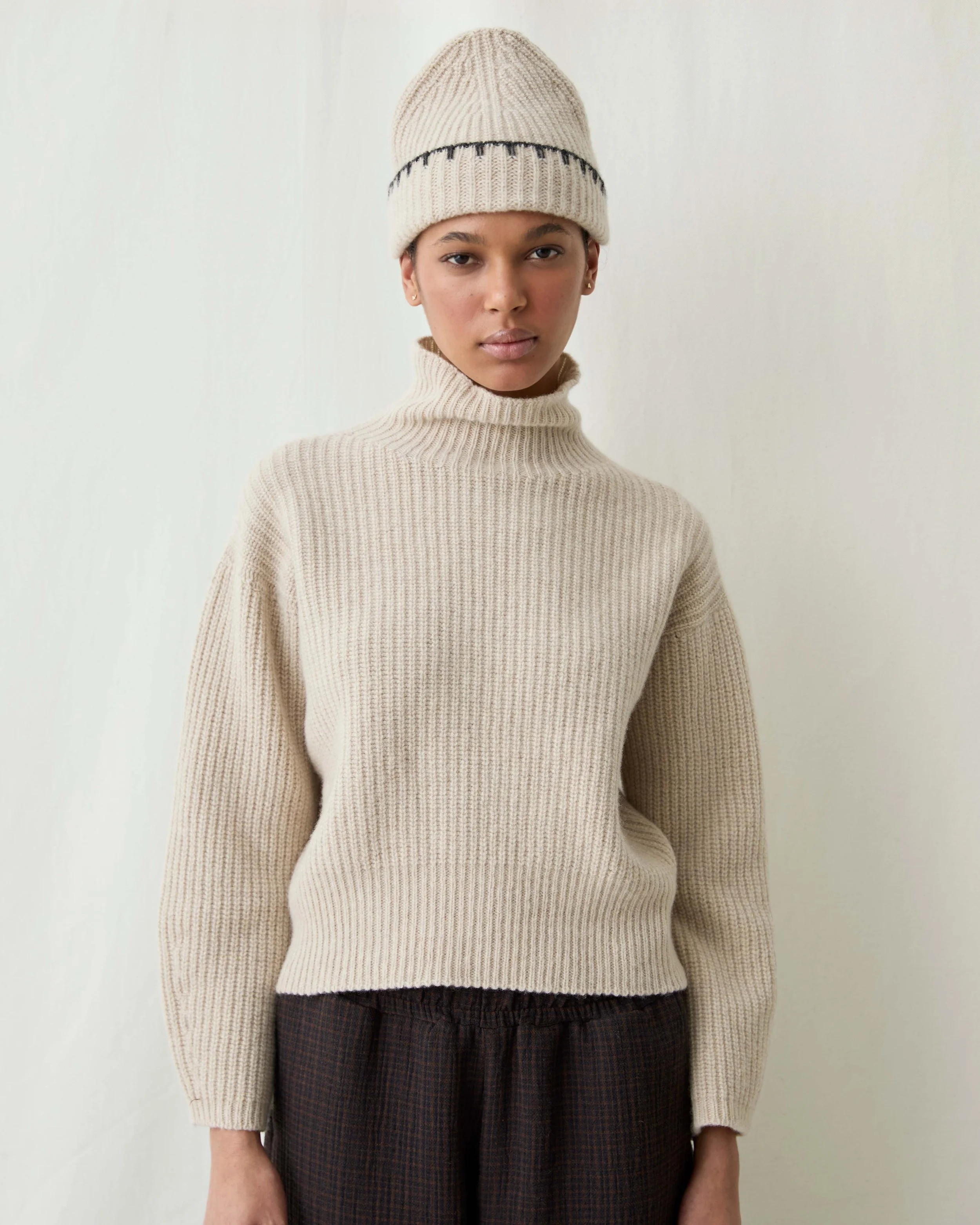 Echo Beanie_Oatmeal3.jpg