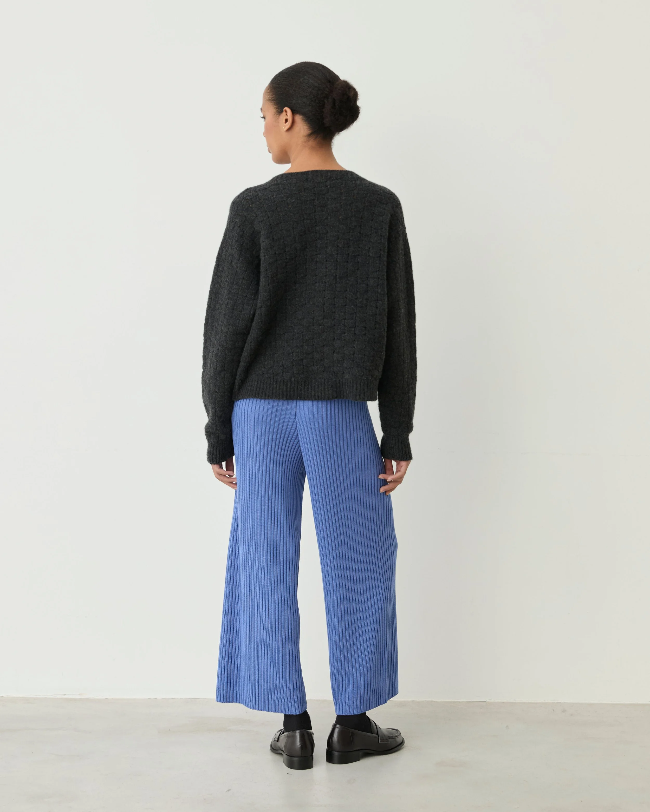 Ofelia Trousers_Blue Lavender2.jpg
