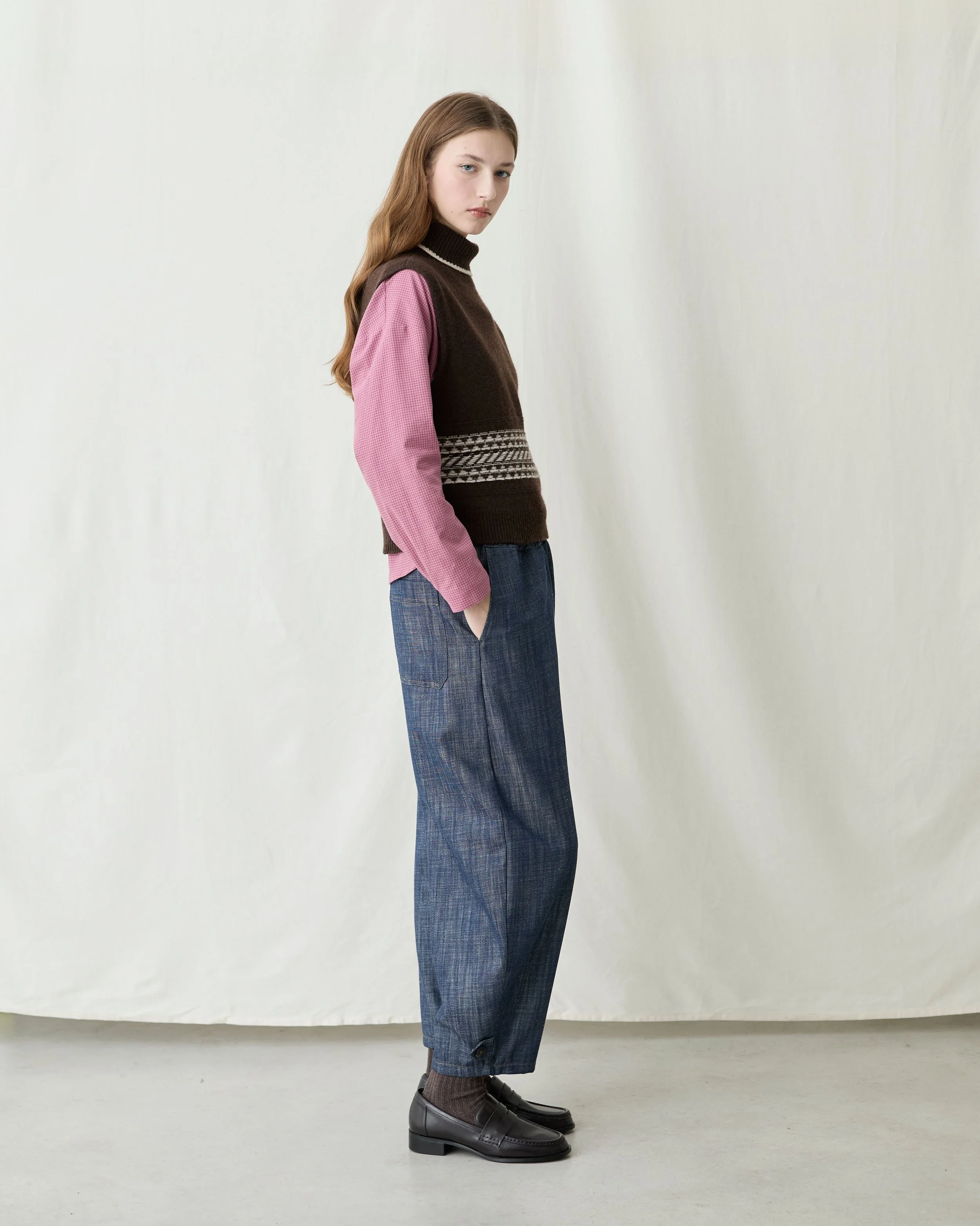 Orla Vest_Brown1.jpg