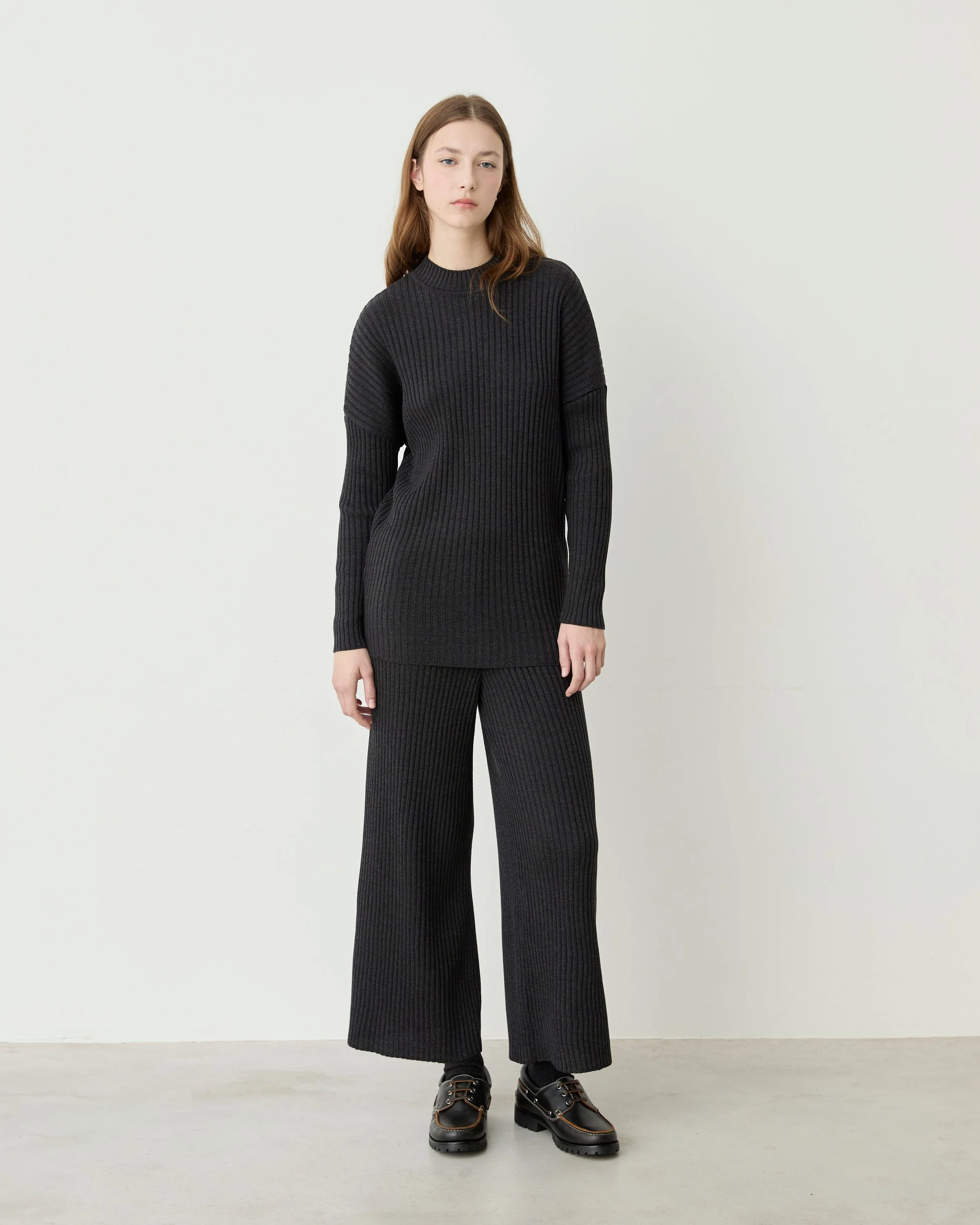Ofelia Trousers_Charcoal.jpg