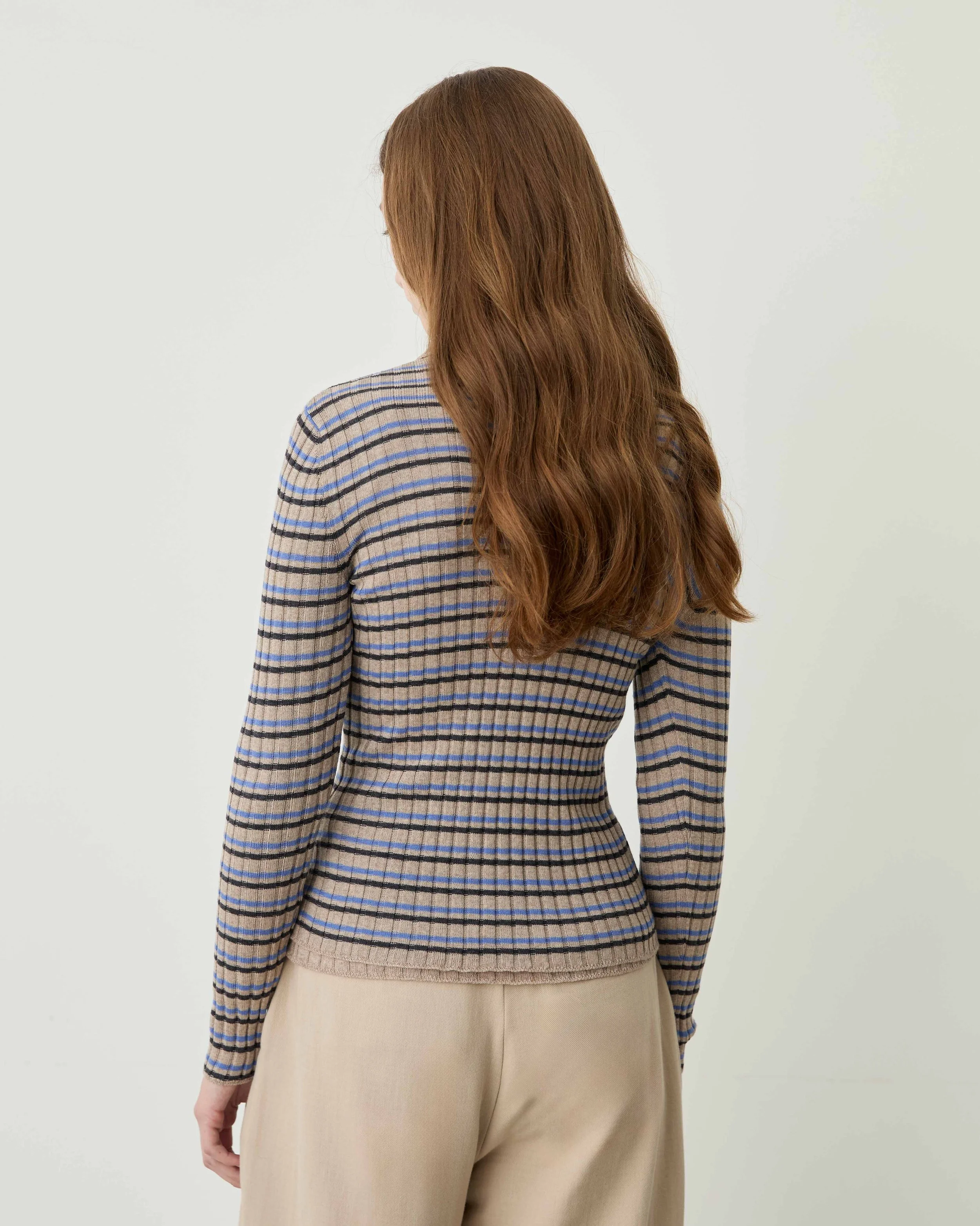 Dome Stripes Sweater7.jpg