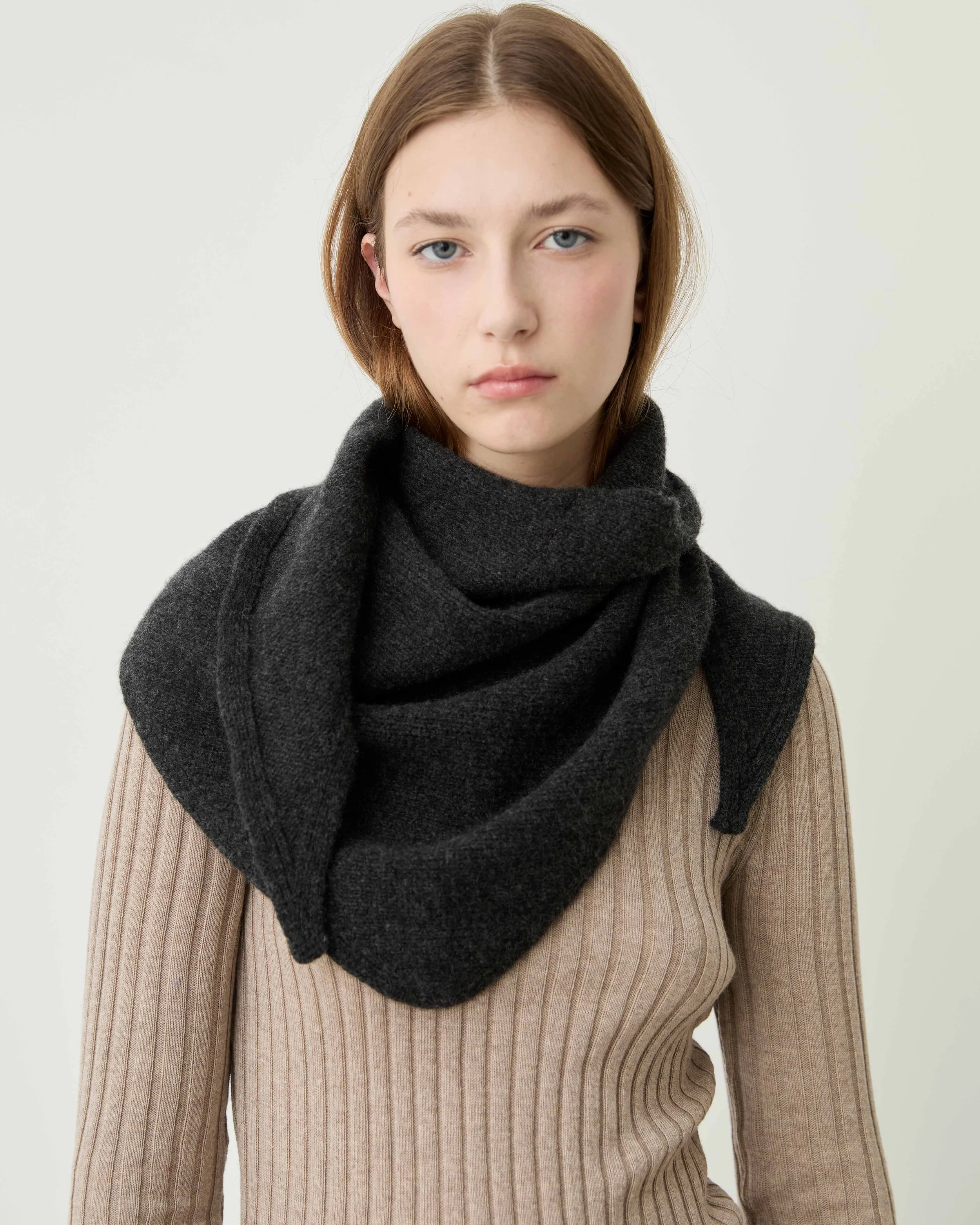 Grana Scarf_Charcoal3.jpg