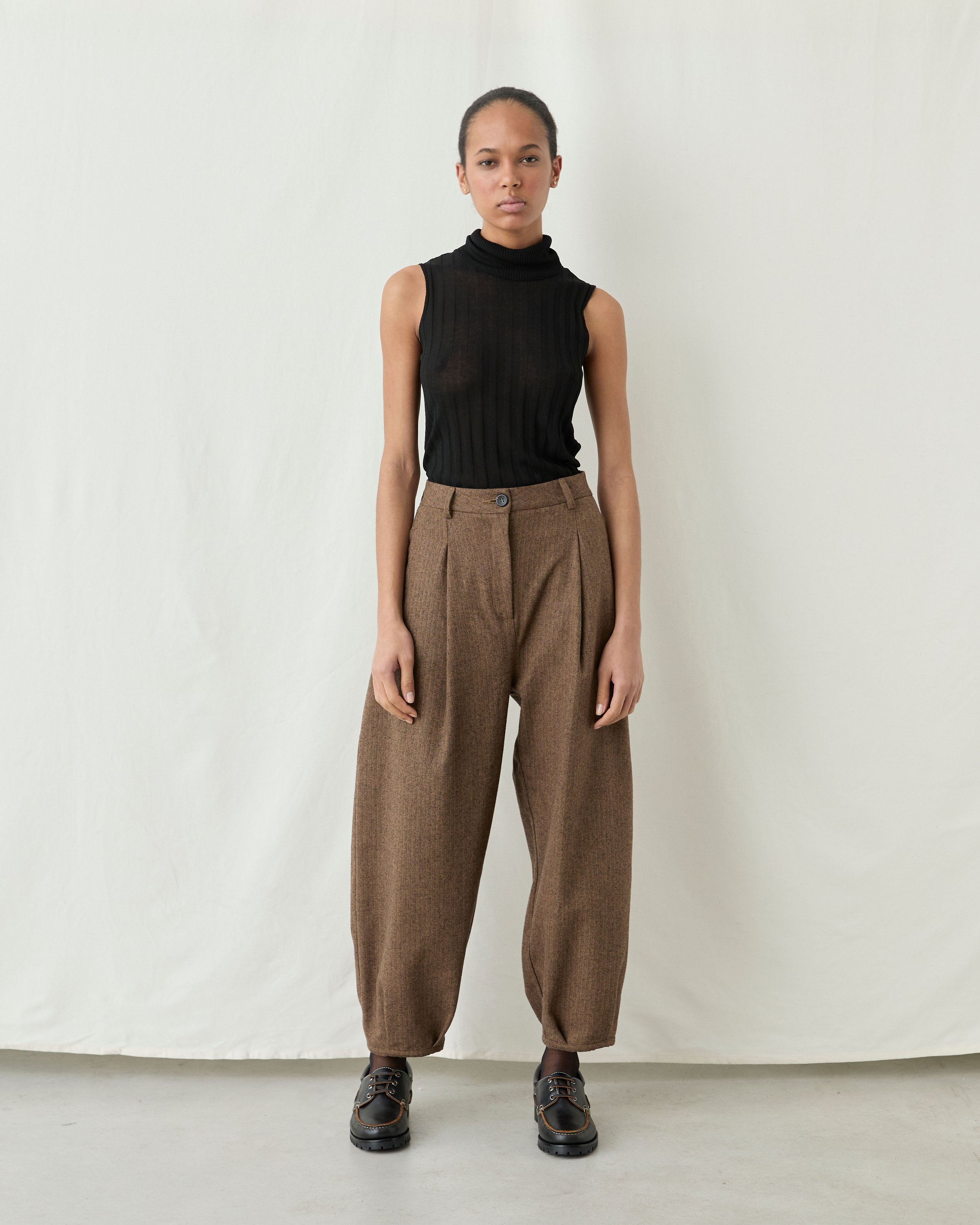 Neat Top_Black.jpg