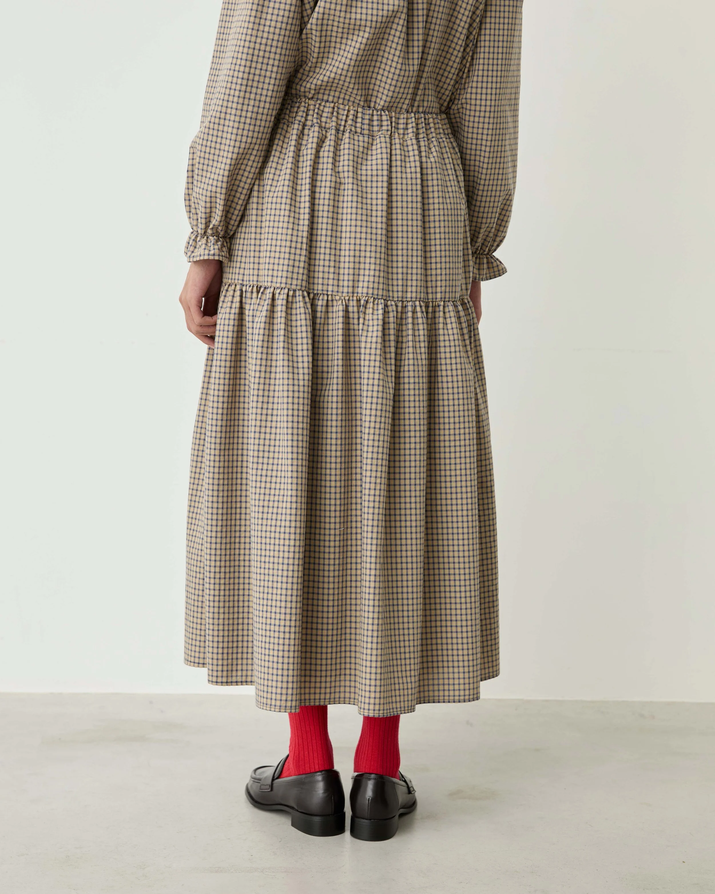 Aline Checks Skirt_Beige5.jpg