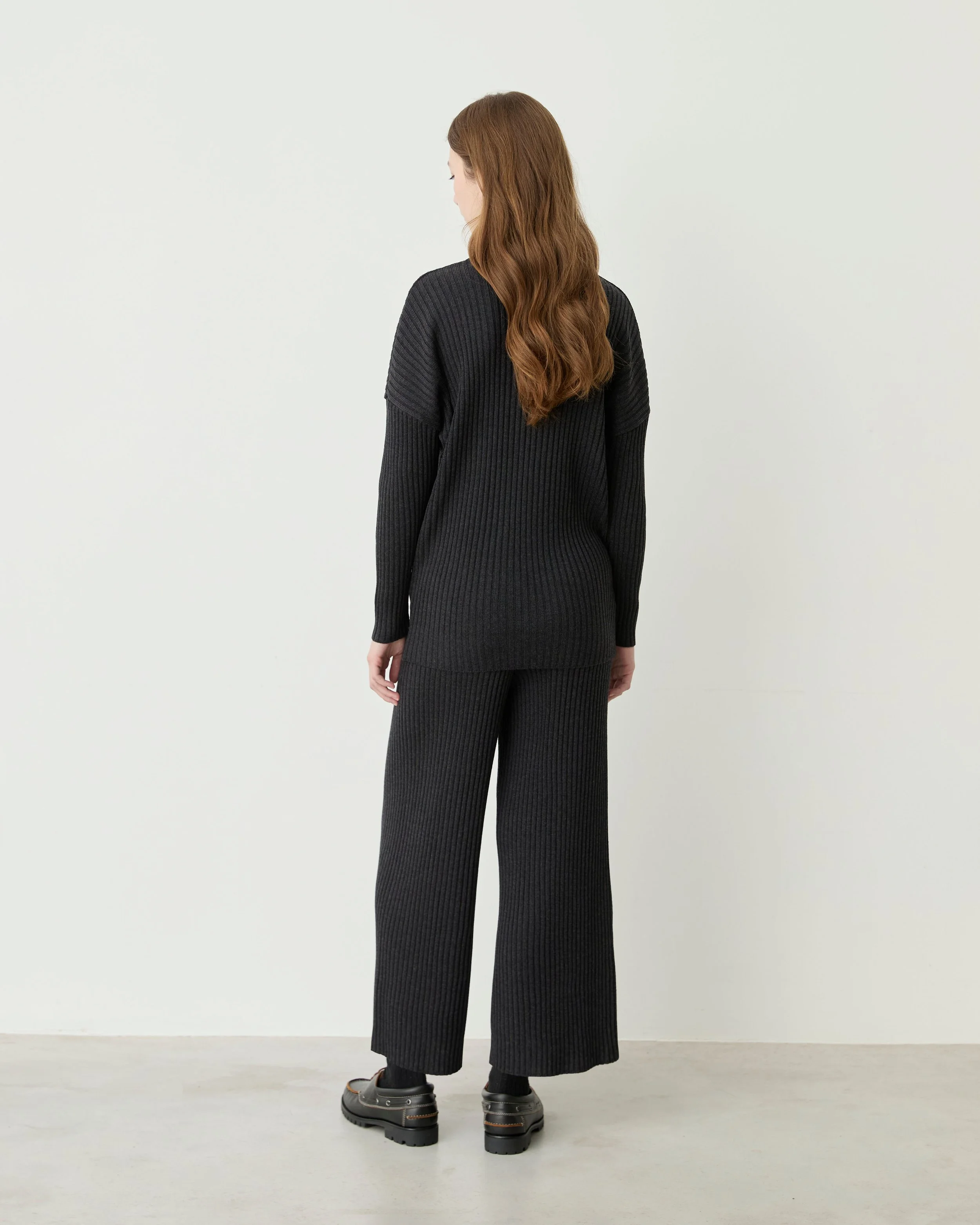 Lauren Sweater_Charcoal2.jpg