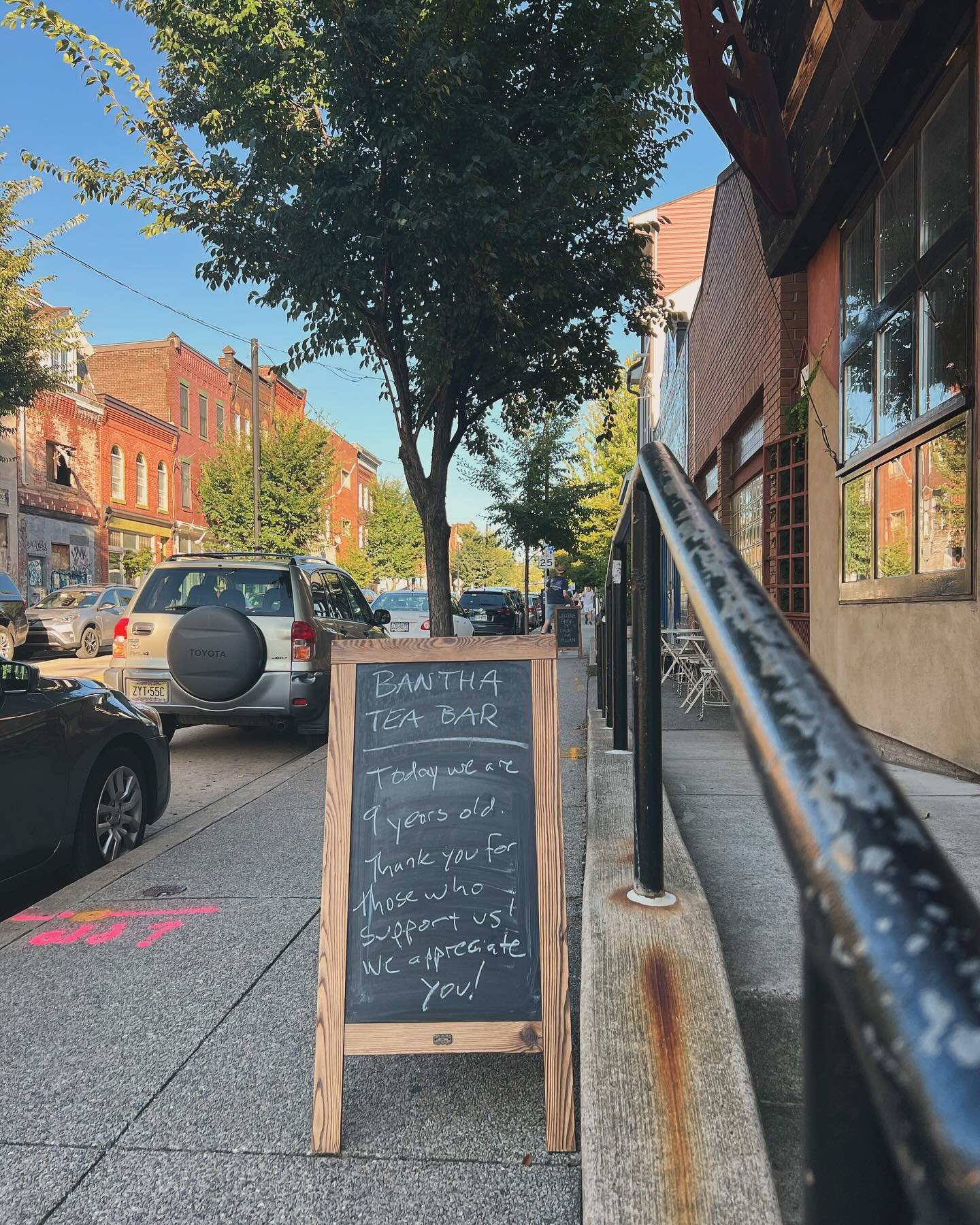 Happy 9th birthday to Bantha! Thank you to everyone for your support over the years 🙏🫶
.
.
.
#teabar #banthateabar #vegan #pghbusiness #pittsburghbusiness #shoplocal #pghtea #pghcoffee #pittsburghtea #ecofriendly #reusable #supportlocalbusiness #su