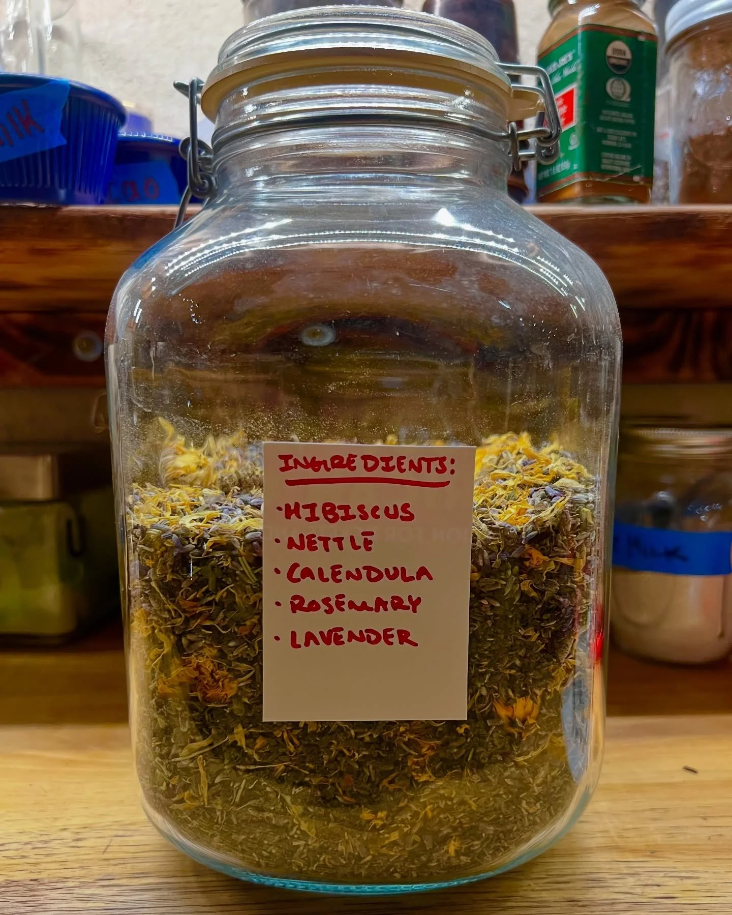 Introducing COMPLEXION TEA 🫖🪞✨

Ingredients:
&bull; hibiscus 🌺
&bull; nettle 🍃
&bull; calendula 🌼
&bull; rosemary 🌹
&bull; lavender 🪻

Available in a mug or dry in 1oz/2oz bags to take home!

The complexion tea is a blend of herbs &amp; flower