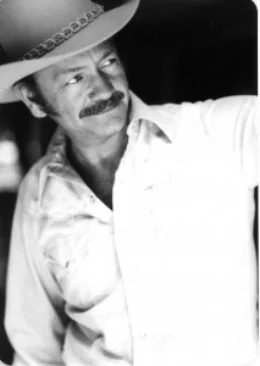 Jerry-Photo-300-dpi-213x300.jpg