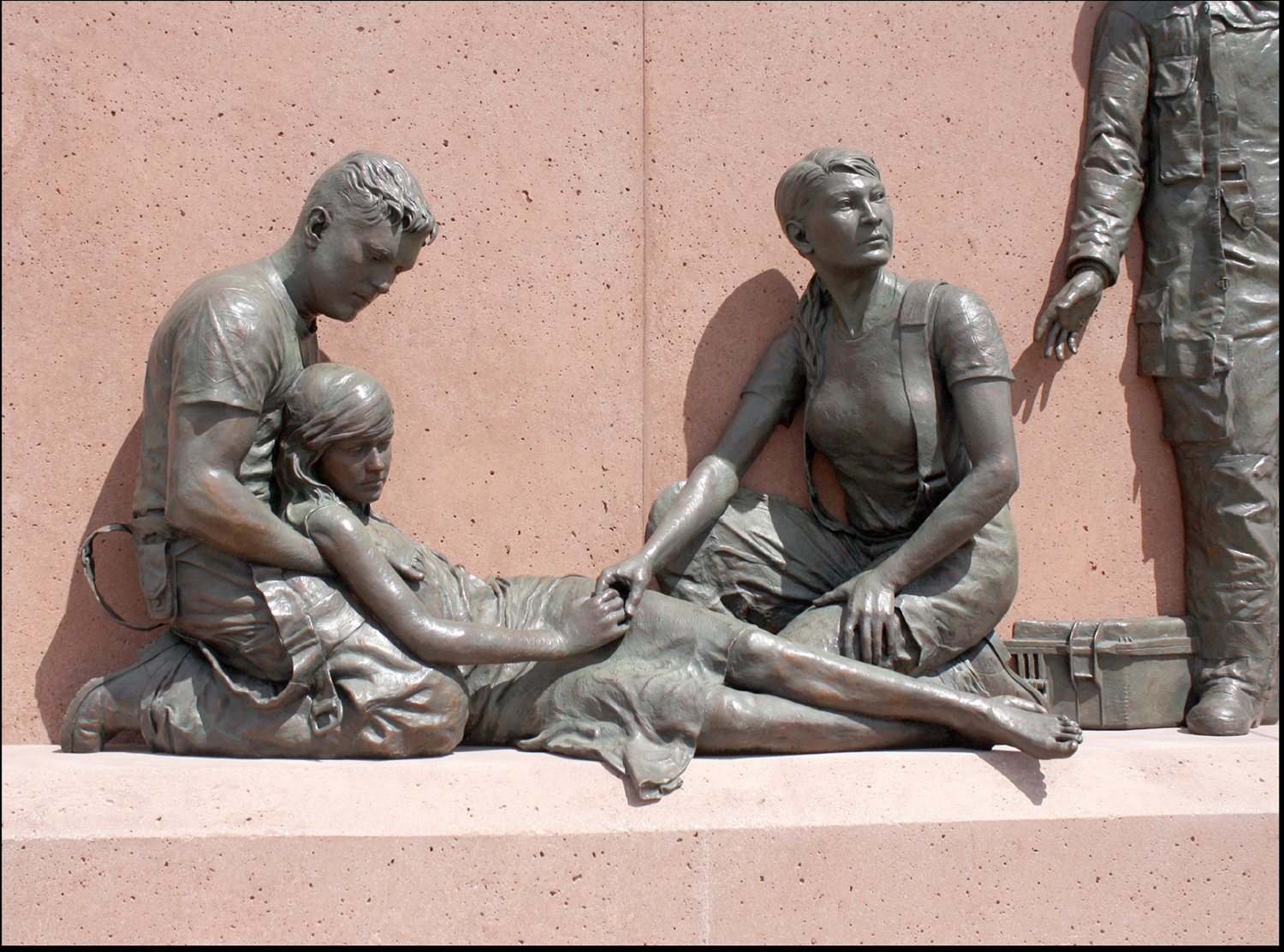 Tyson Snow Fire Monument Bronze (1).jpg
