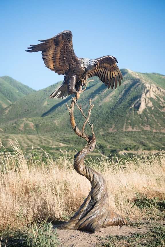 gibby-bronze-life-size-eagle-triumphant_orig.jpeg