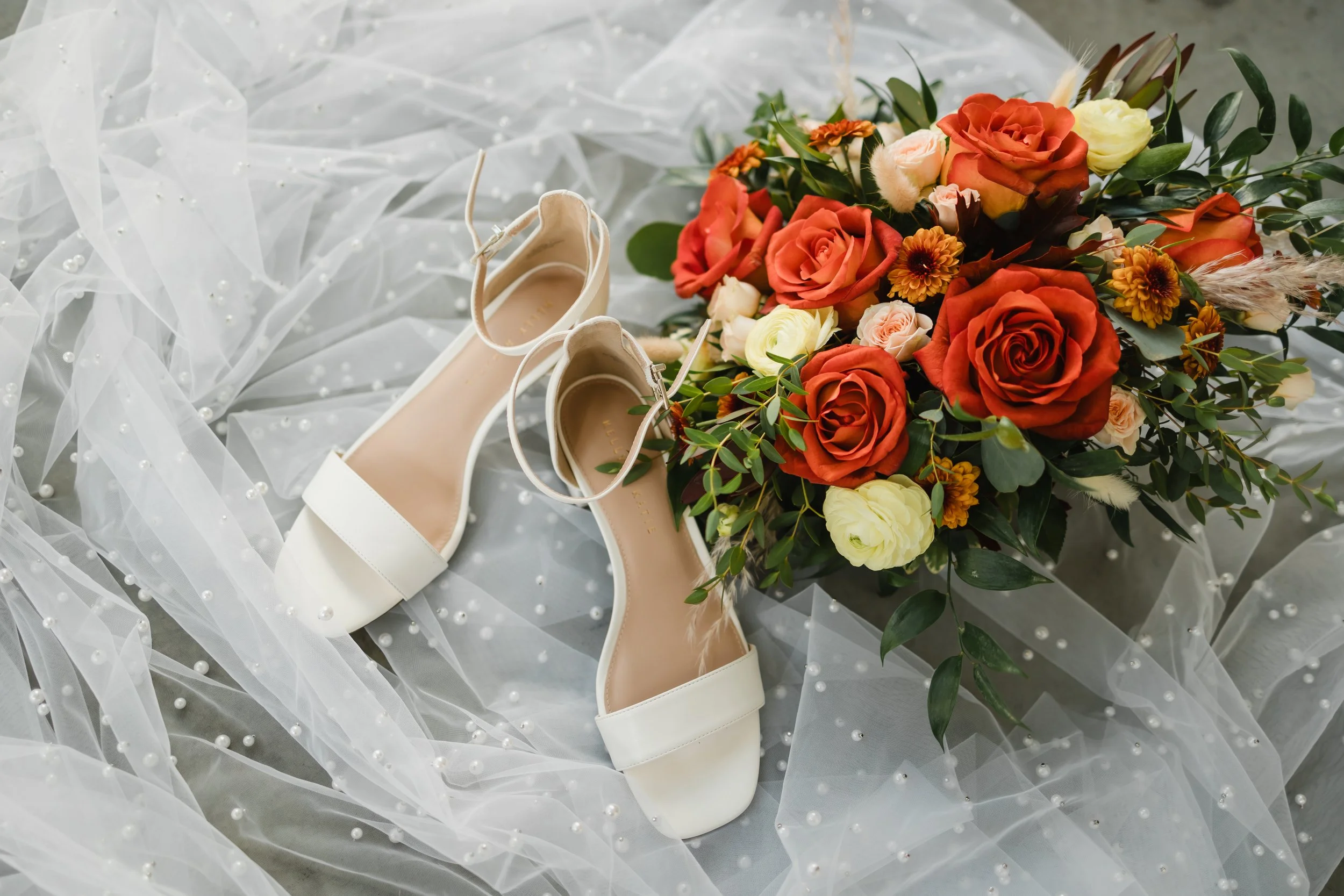 Paulina + Shawn Get Ready-2.jpg