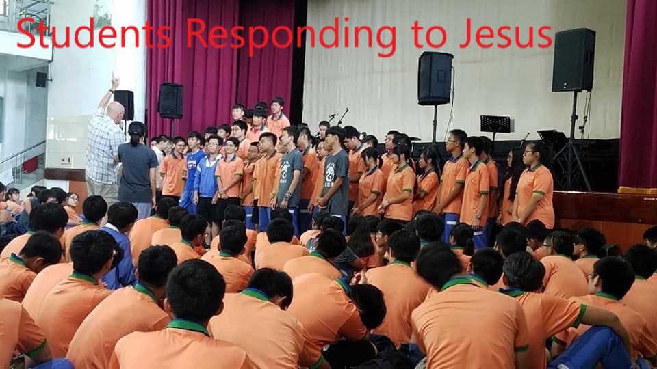 H12 Students Responding to Jesus.jpg