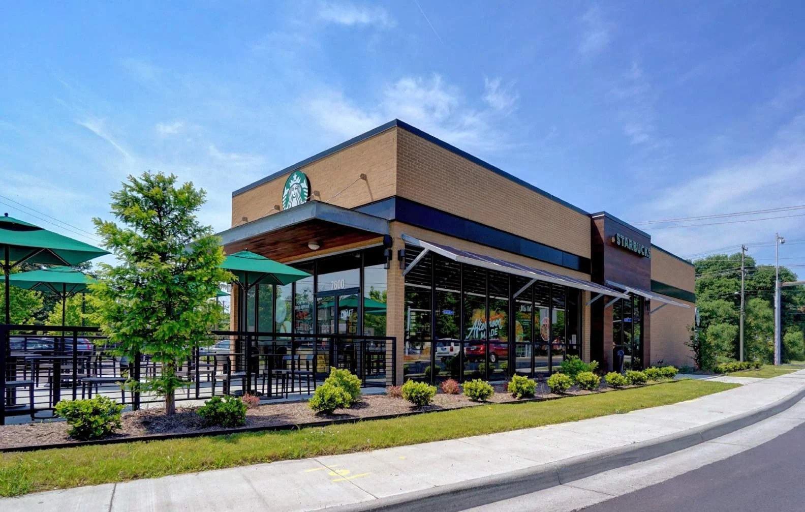VA Norfolk - 7620 Hampton Blvd - Starbucks OM.jpg