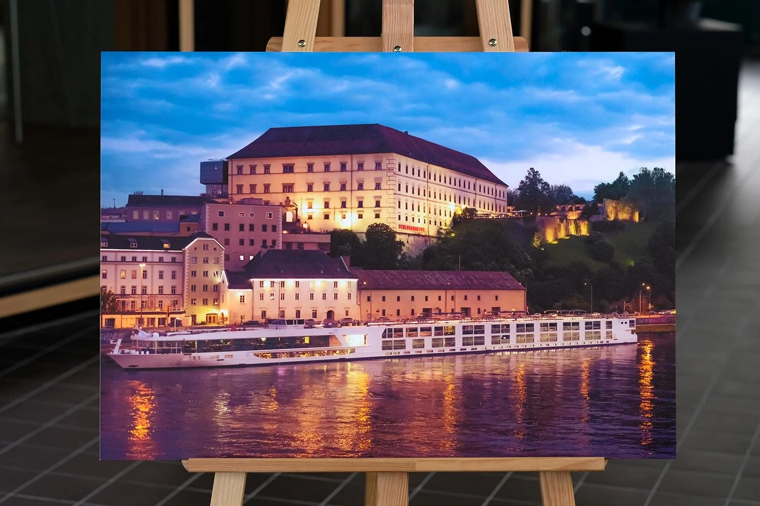 Das Schloss.jpg