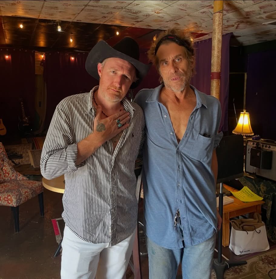 My dear friend @gdub5000 turned me onto the legend of @toddsniderlive several years ago but I admit, admittedly, digging into his songs until hearing @hayescarll  preach of his wild wisdoms and hyper reality based songwriting style. 

I walked into t