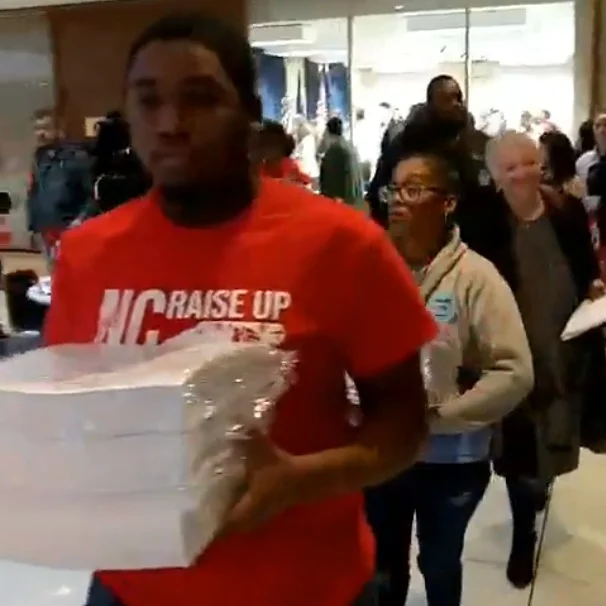 Petitions+being+carried+for+action.jpg