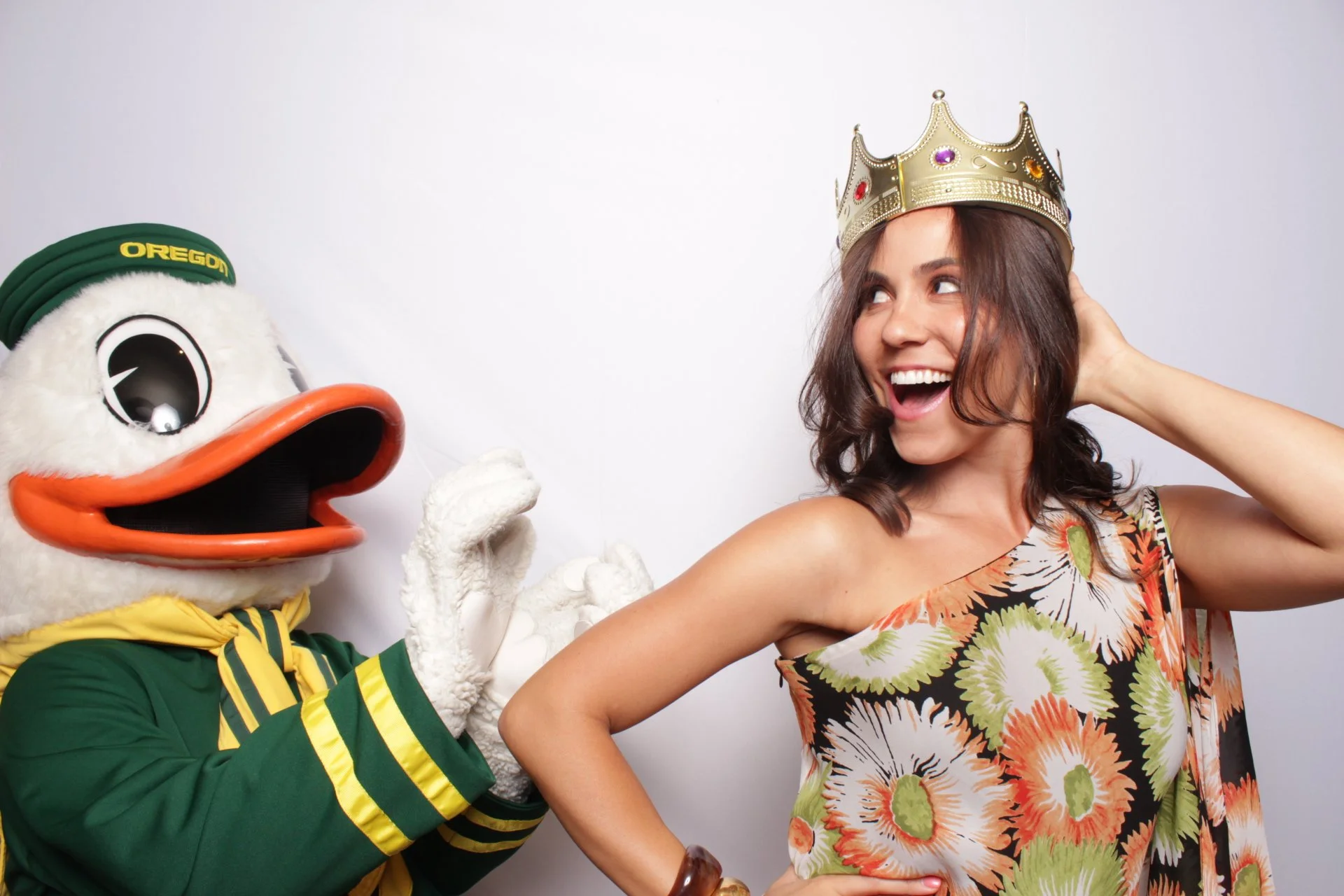 Proof Oregon understood the assignment.
.
.
.
.
.
.
.
#GoDucks #PeachBowl #OregonDucks #WeddingGoals #DashootsPhotobooth