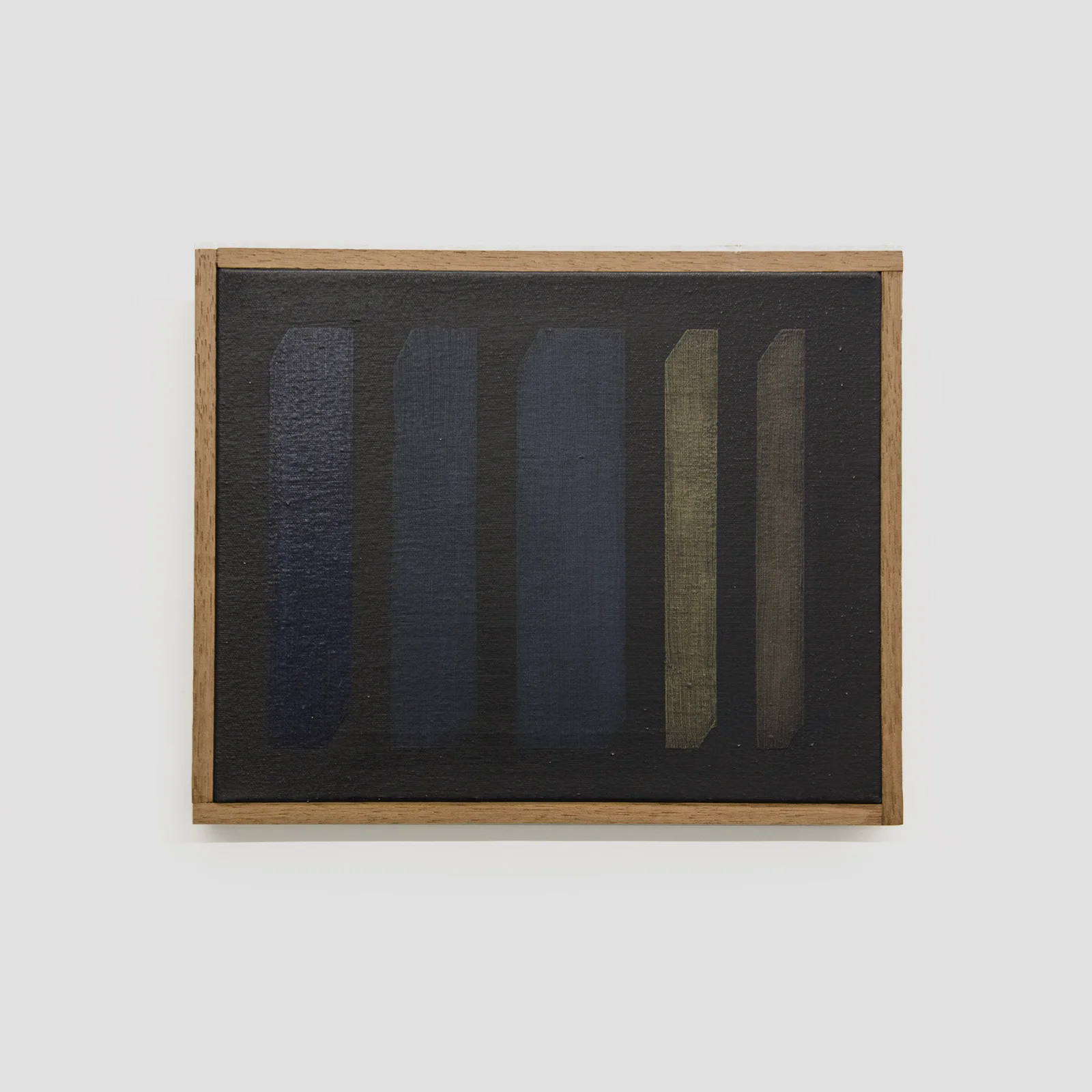 intervalos nº20, 2019 óleo sobre tela e madeira 26 x 32 cm