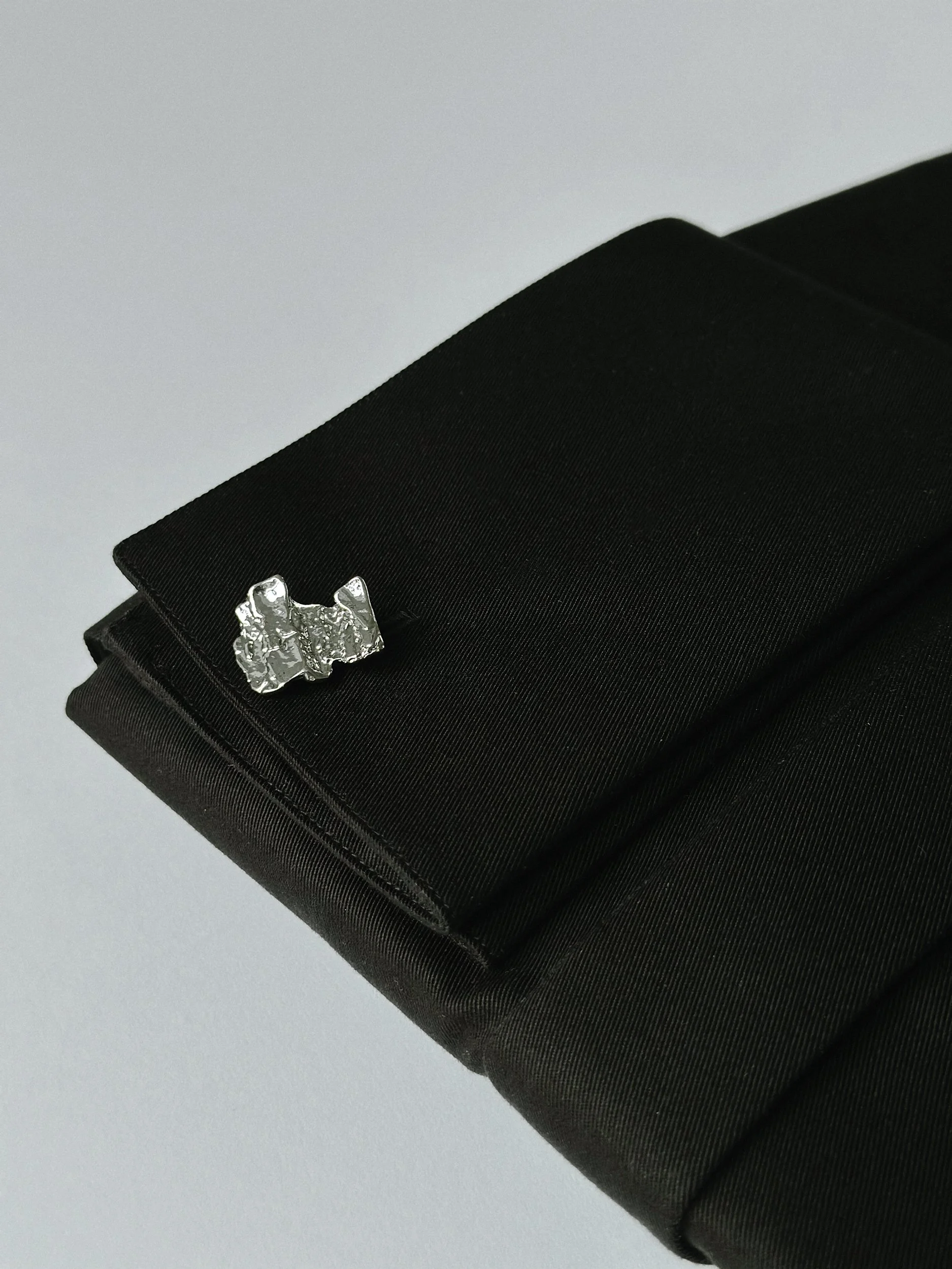 Gioia Viva The Shirt black 3.jpg
