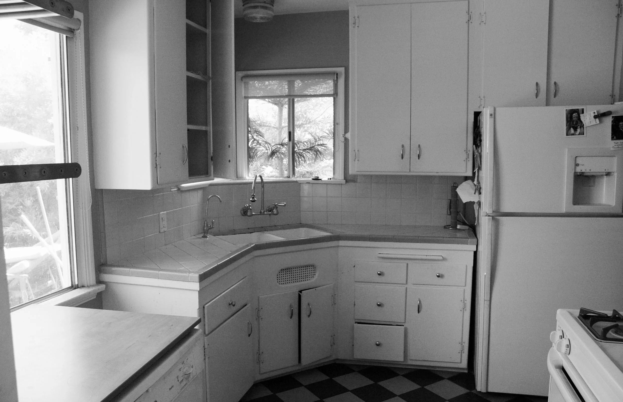 View of the kitchen prior to the renovation.
