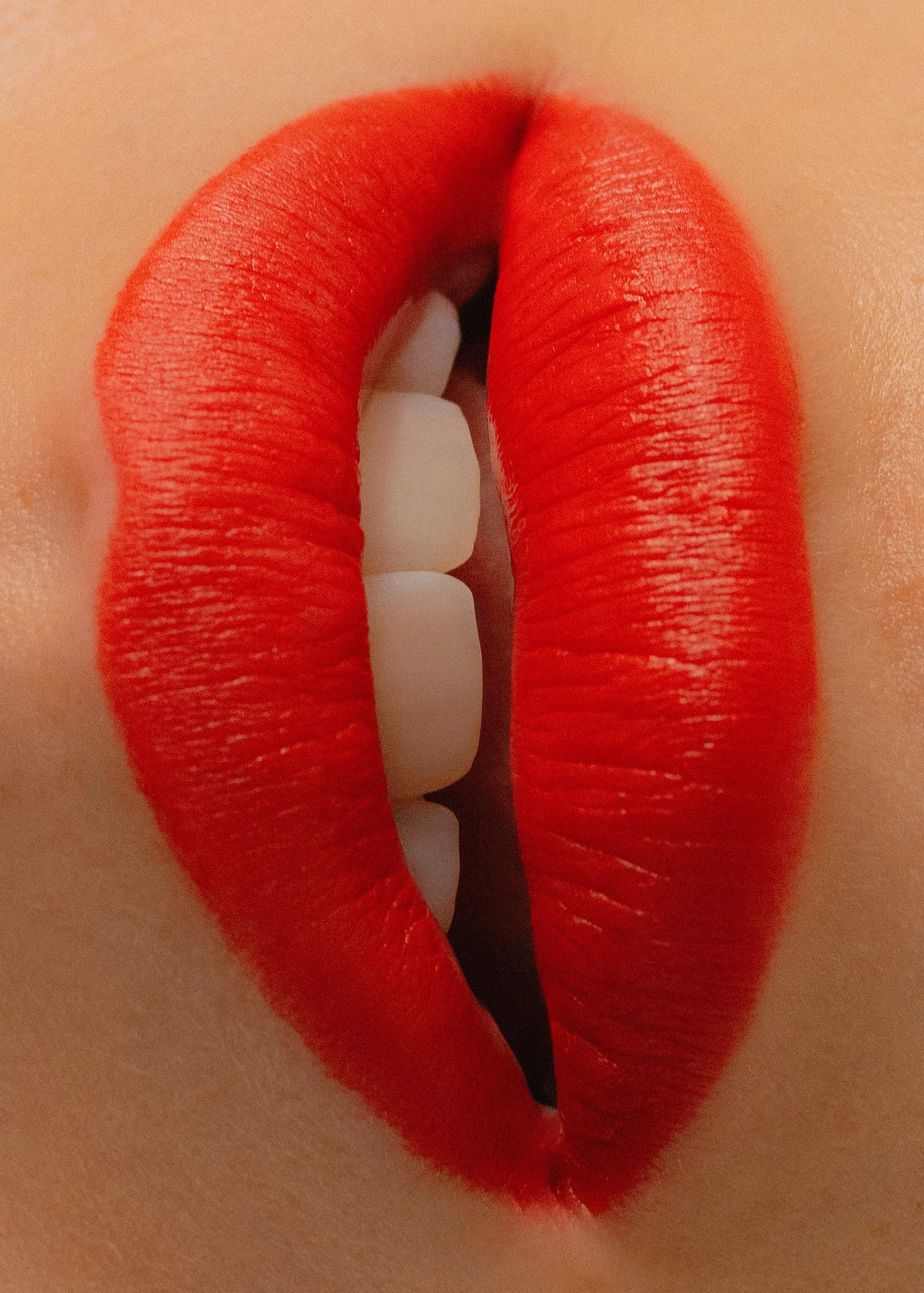 ROUGE 1.jpg