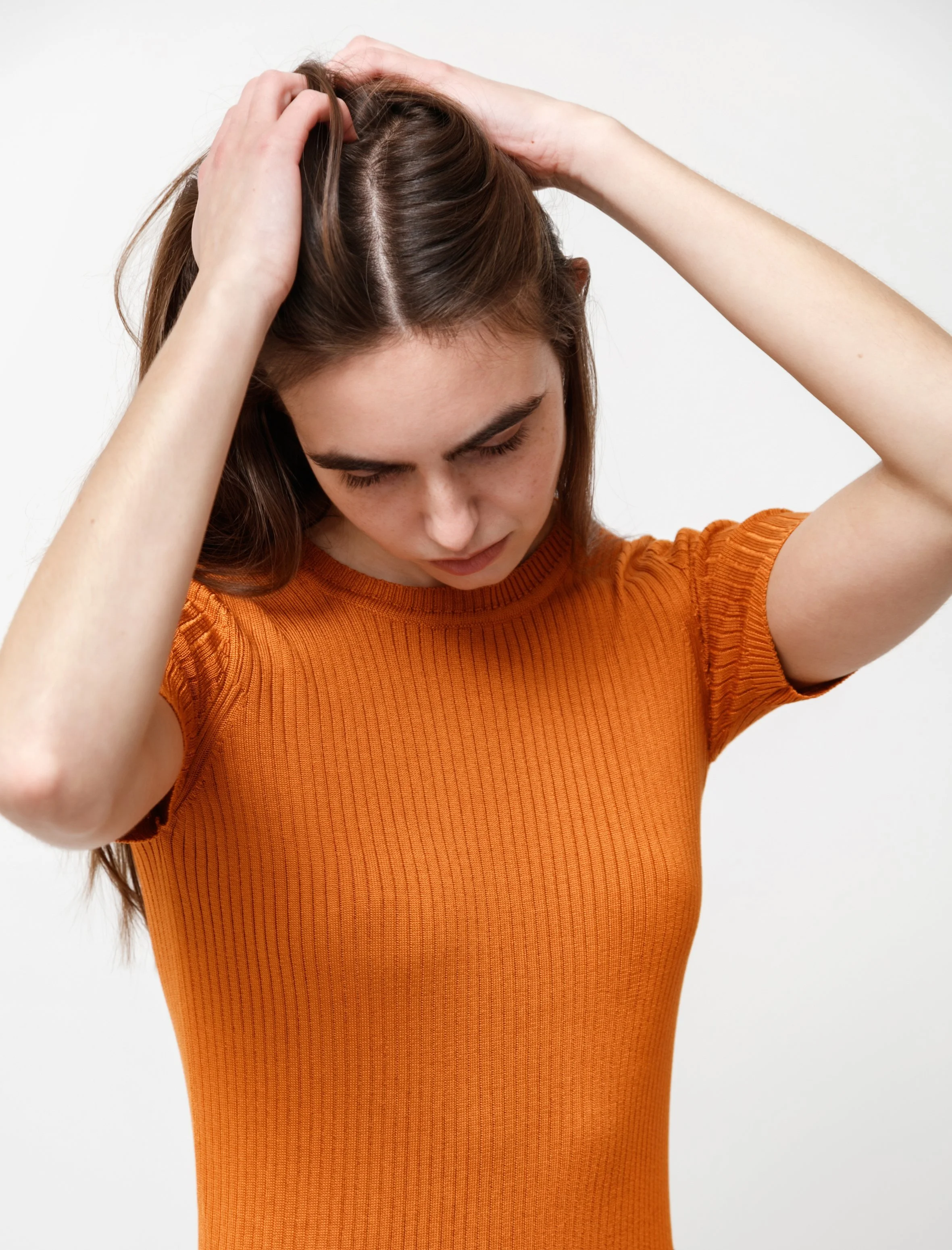 S:S CREW NECK ORANGE 2.jpg