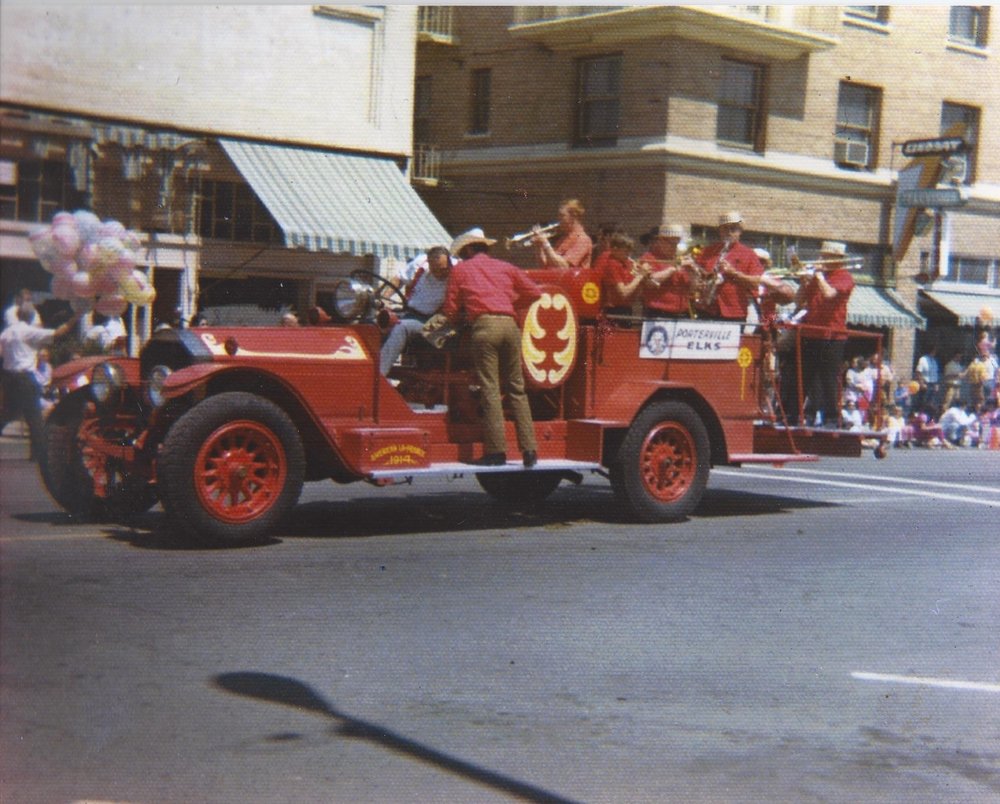reg#542 orangblossom parade 1970's.jpg