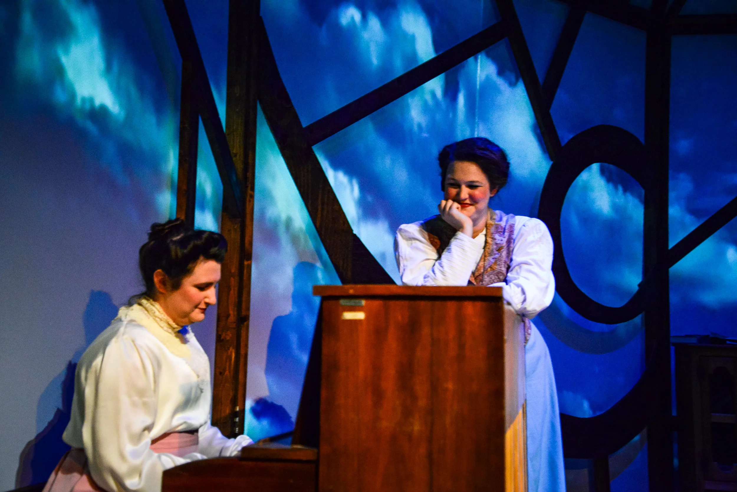 2017_0729_Woven_Theatre_Silent-Sky-4828.jpg