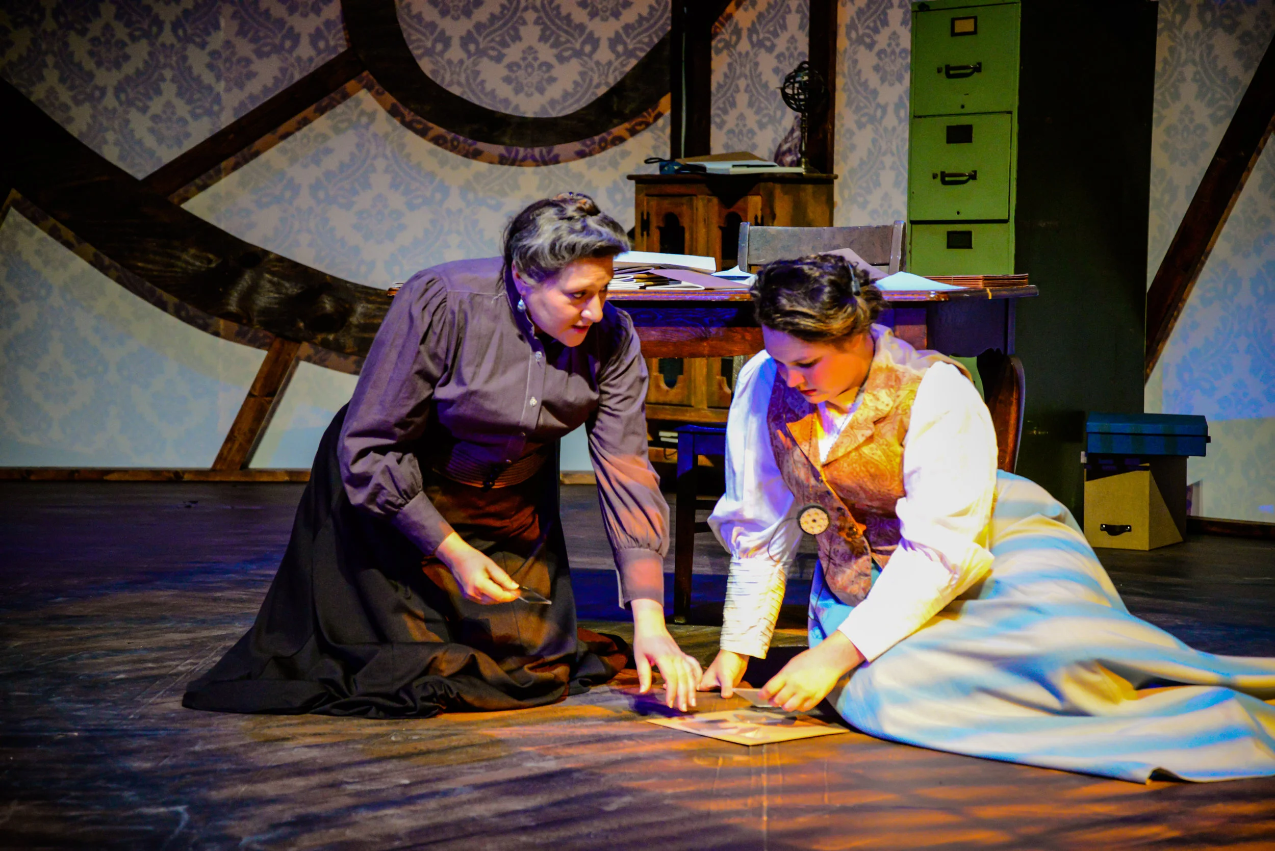 2017_0729_Woven_Theatre_Silent-Sky-5036.jpg