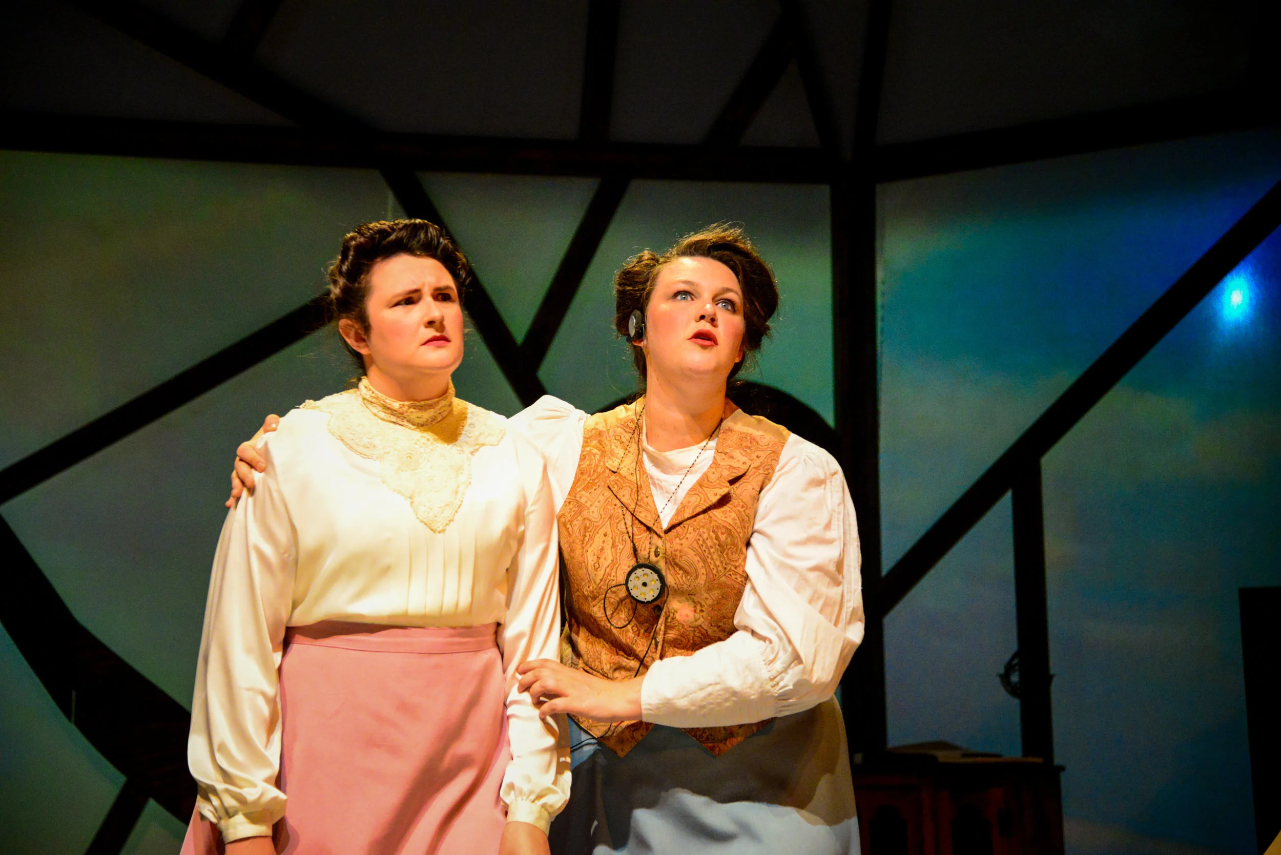 2017_0729_Woven_Theatre_Silent-Sky-5345.jpg