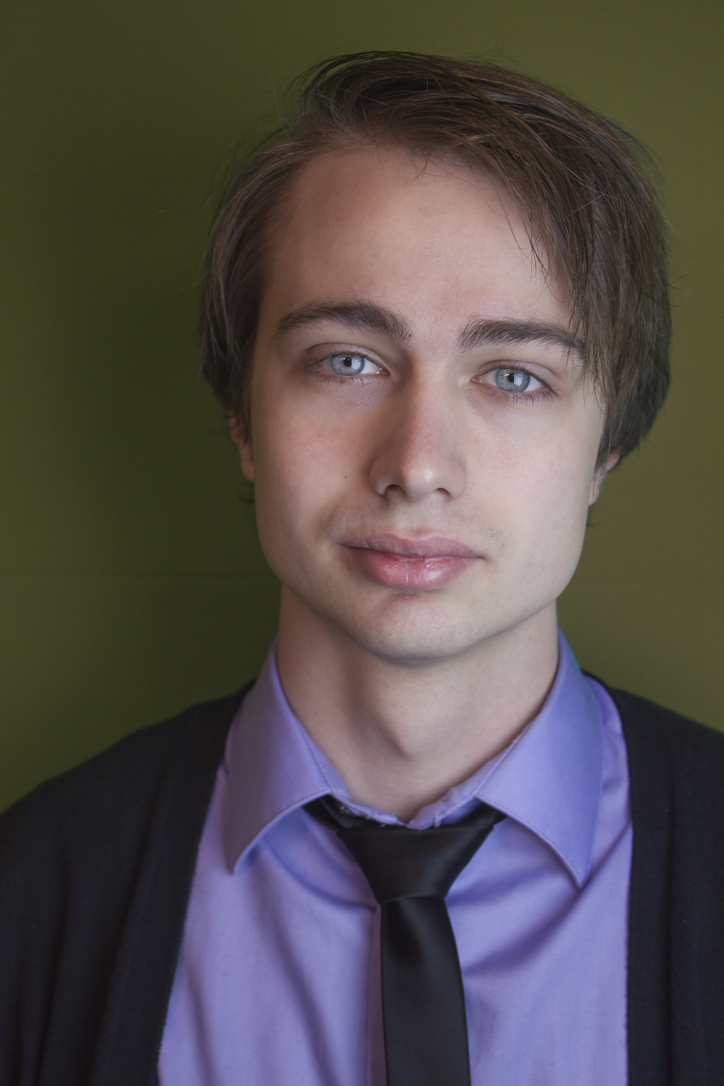Jonsson headshot.jpg