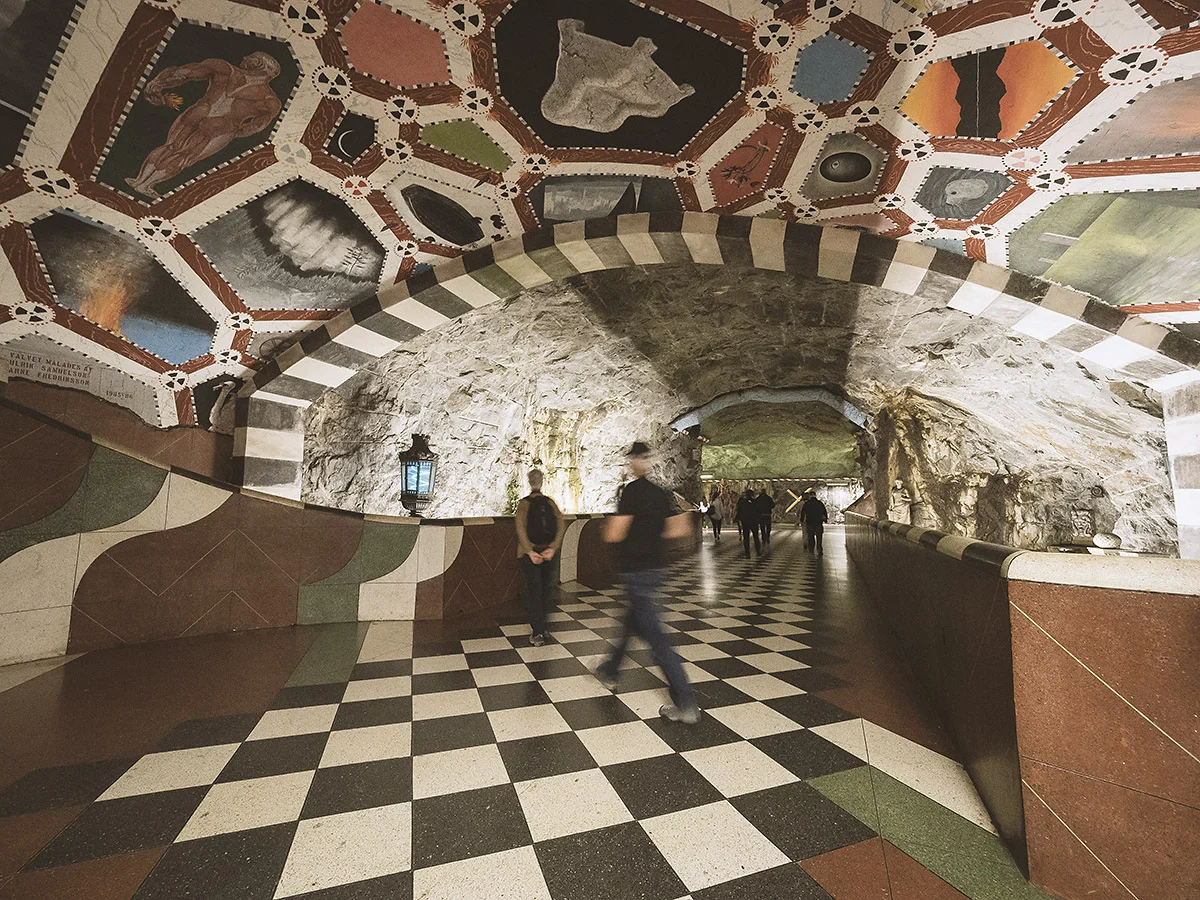 Die U-Bahn Stationen in Stockholm sind ein einziges Kunstwerk