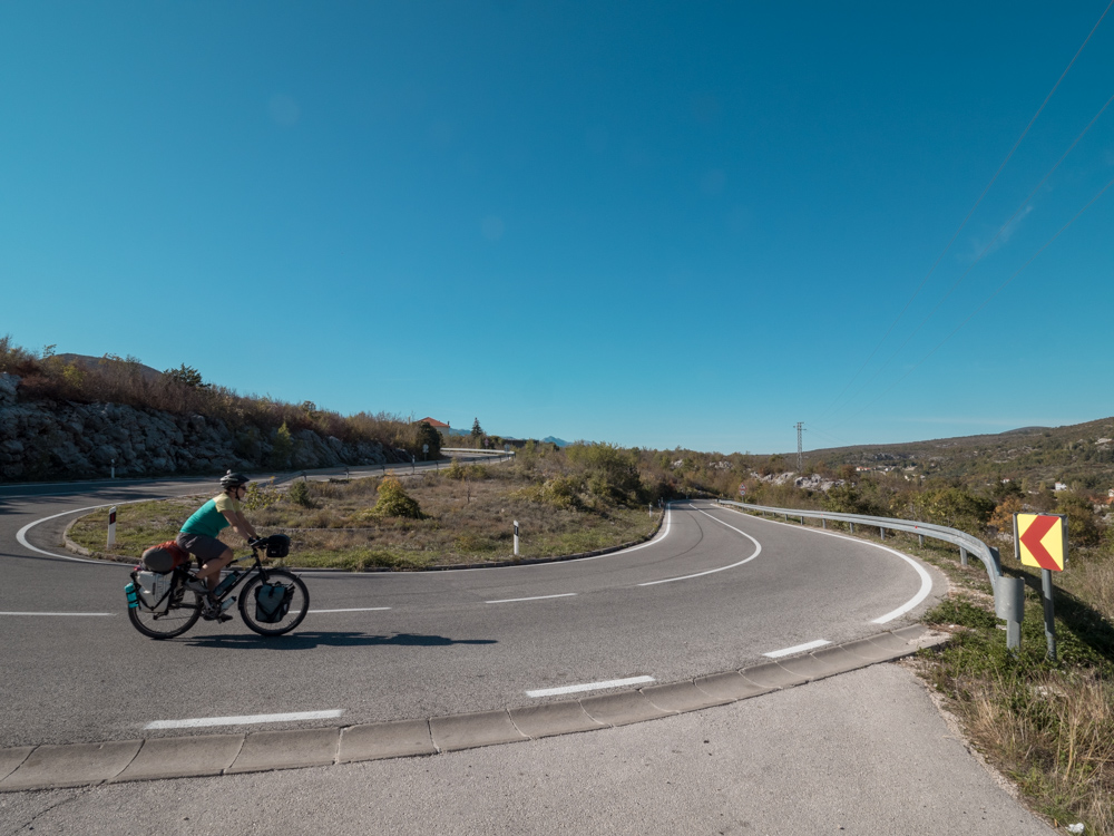 Die Strasse nach Mostar führt uns durch schöne Gegenden