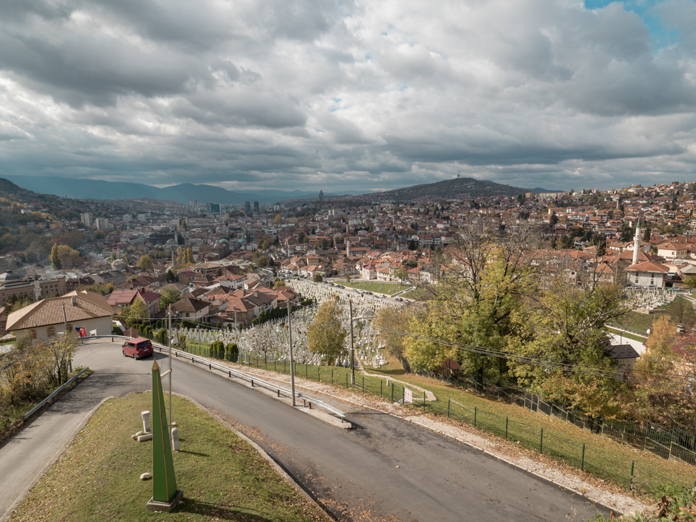 Aussicht auf die Stadt von der Zuta tabija, der alten Burg