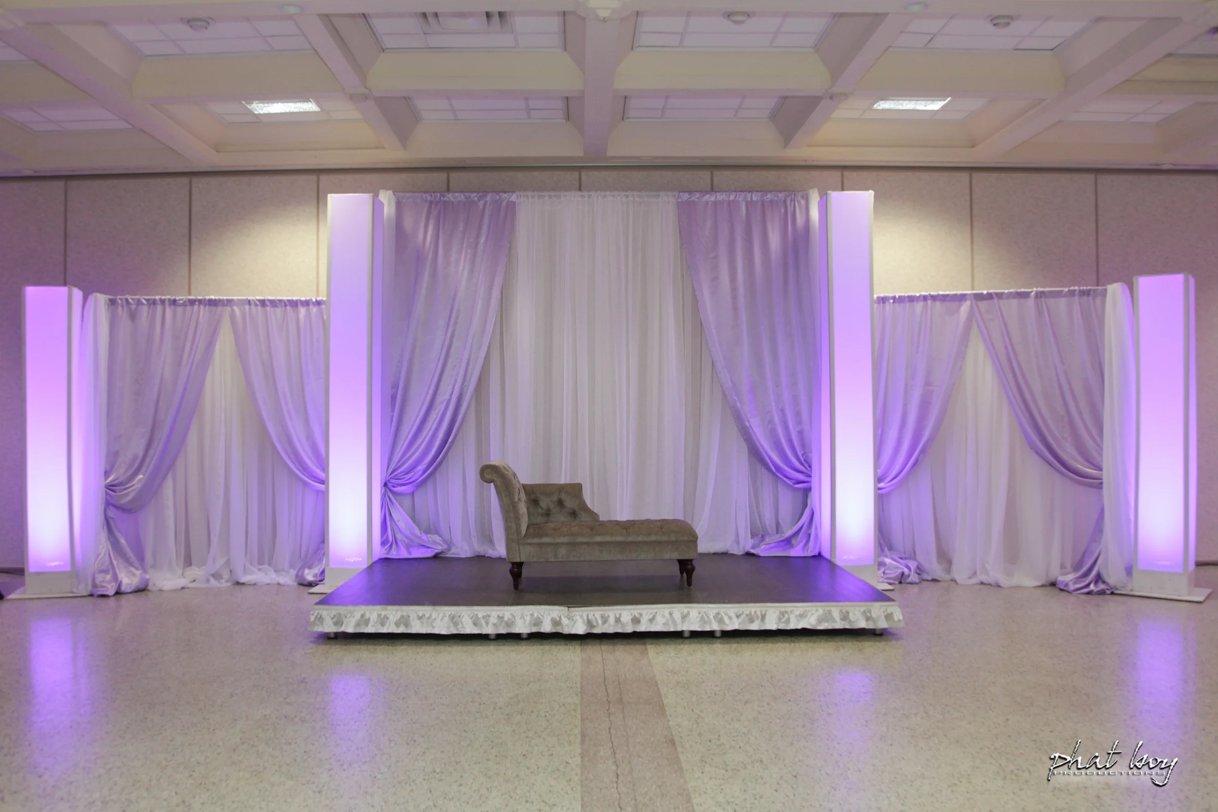 Saquib__Rida_-_Decor__Specialty_Lighting-1.jpg