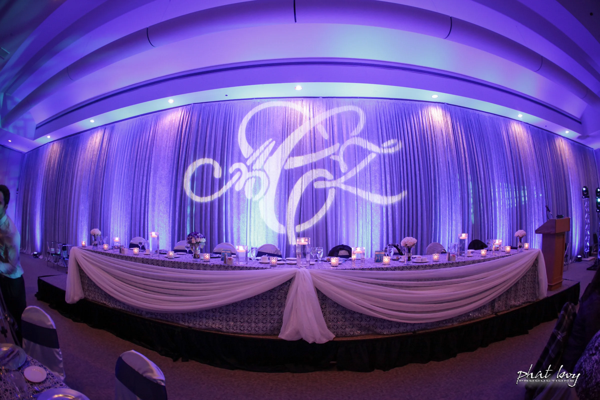 Zack__Amanda_-_Wedding_Photos_-_Decor_-_WEB-2.jpg
