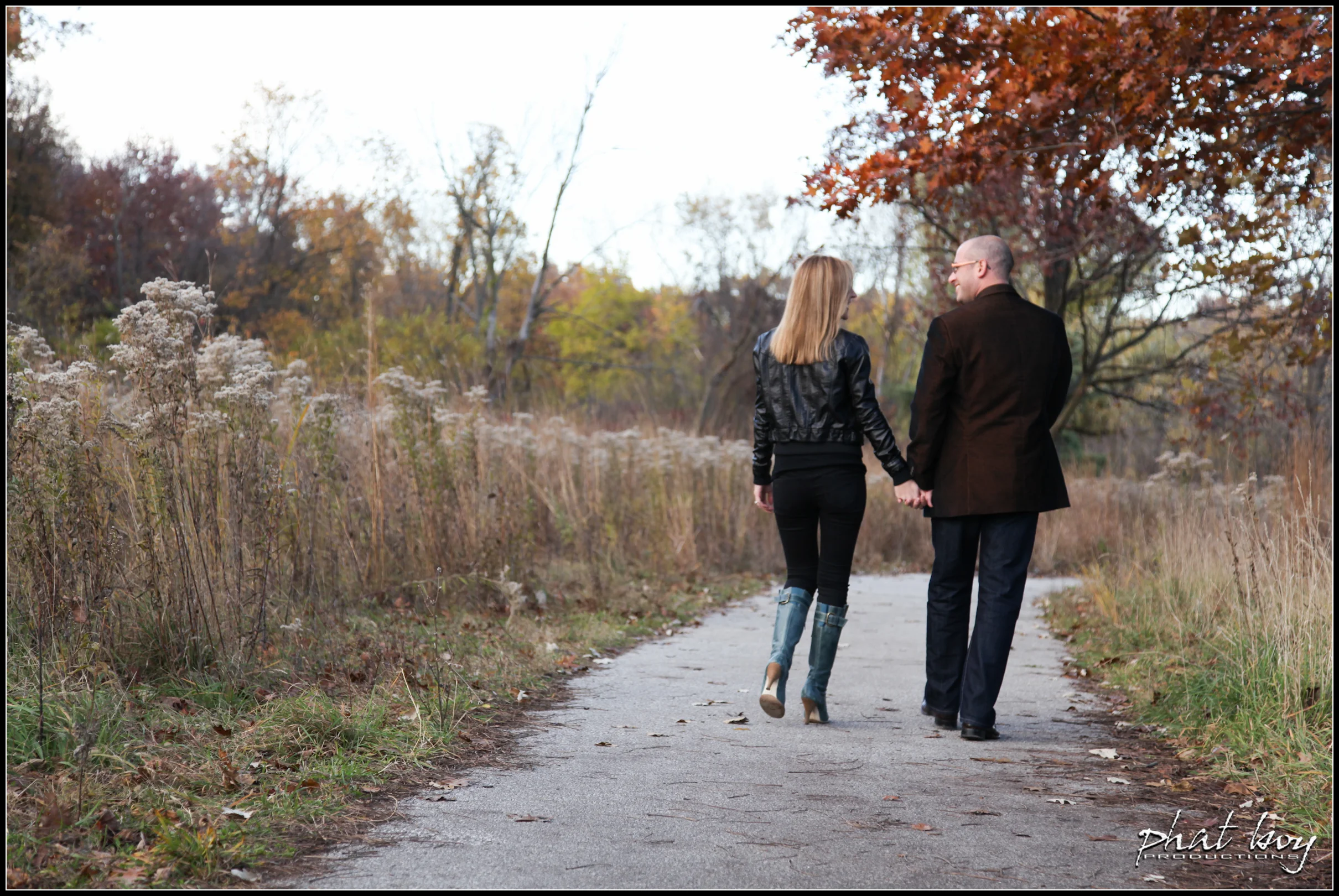 Mike__Julie_-_Engagement_Photos_WEB_EDITS_-_LOGO-11.jpg