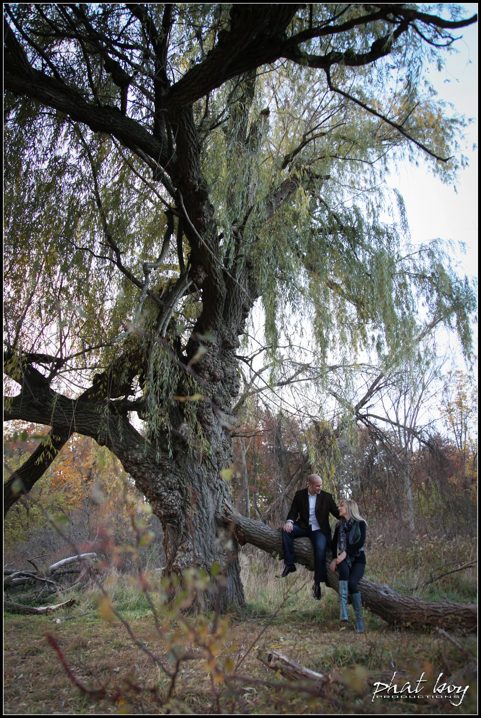 Mike__Julie_-_Engagement_Photos_WEB_EDITS_-_LOGO-18.jpg
