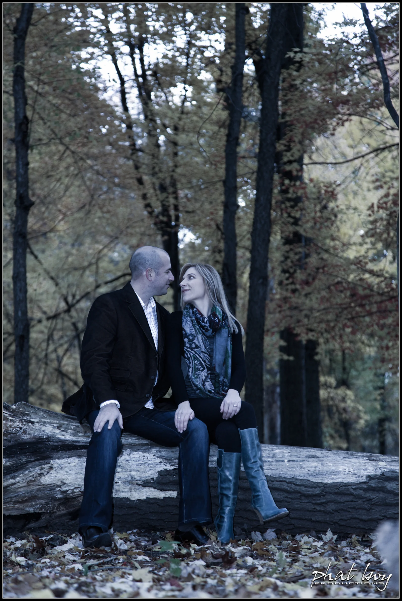 Mike__Julie_-_Engagement_Photos_WEB_EDITS_-_LOGO-37.jpg