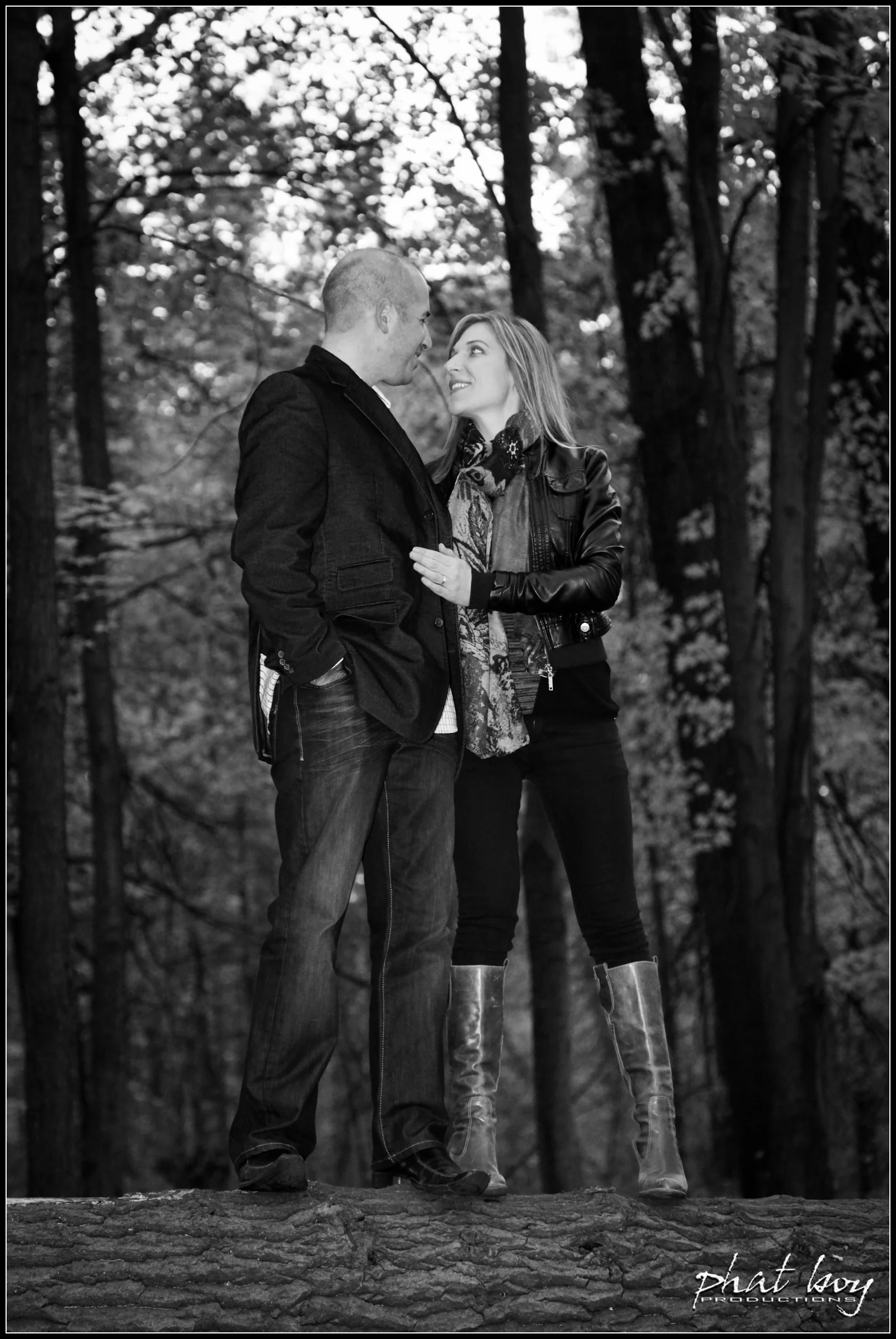 Mike__Julie_-_Engagement_Photos_WEB_EDITS_-_LOGO-42.jpg