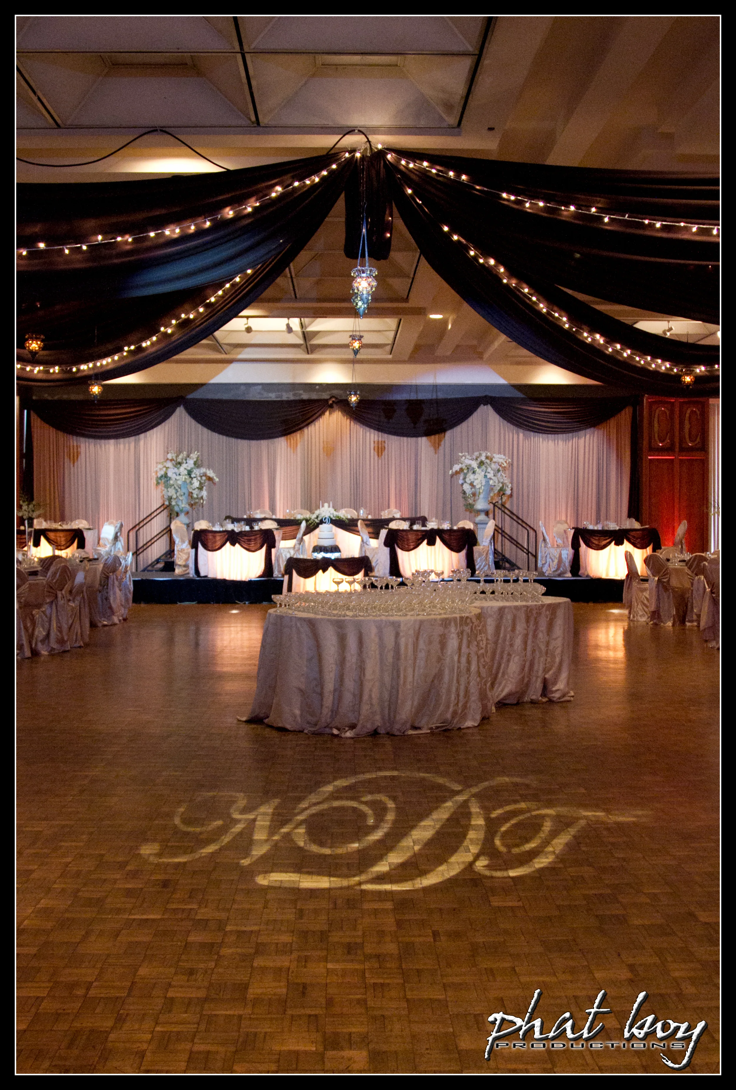 Tim & Nicole - Specialty Lighting - 2012-14.jpg