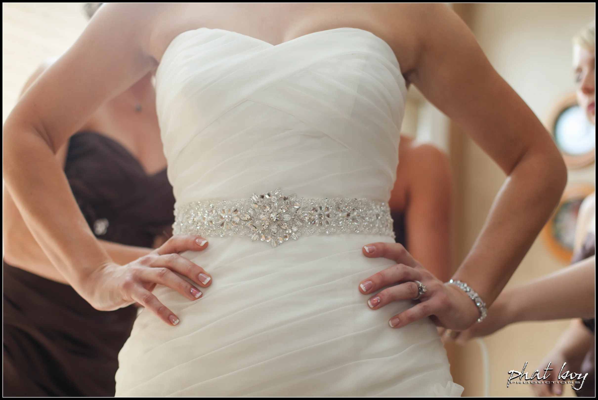 Renee & Mathew - Wedding Photos - WEB EDITS - LOGO-33.jpg