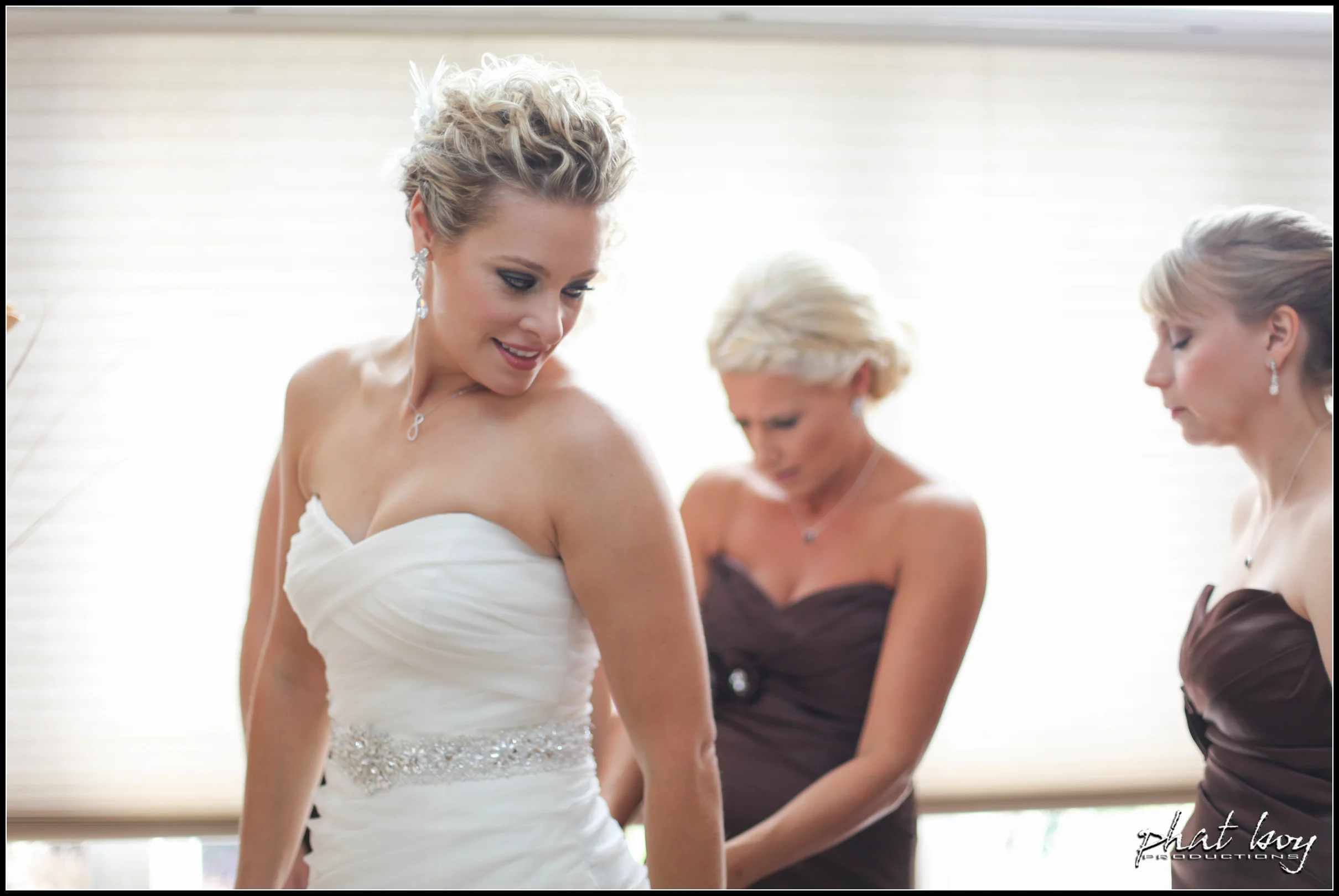 Renee & Mathew - Wedding Photos - WEB EDITS - LOGO-34.jpg